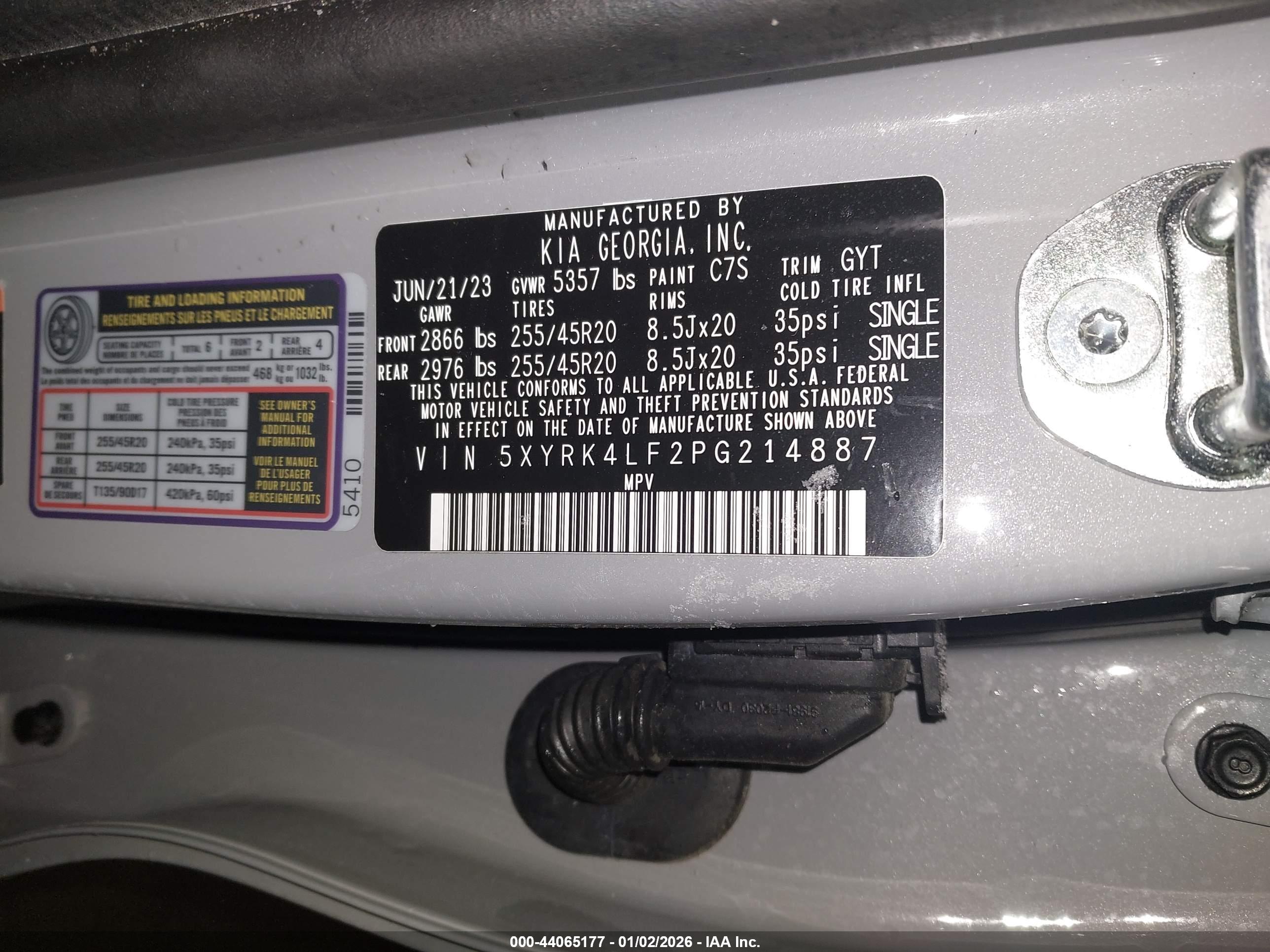 KIA SORENTO image 9