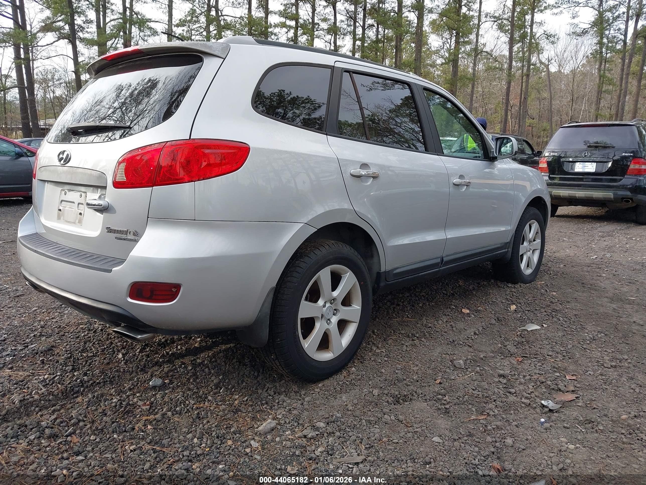 HYUNDAI SANTA image 4