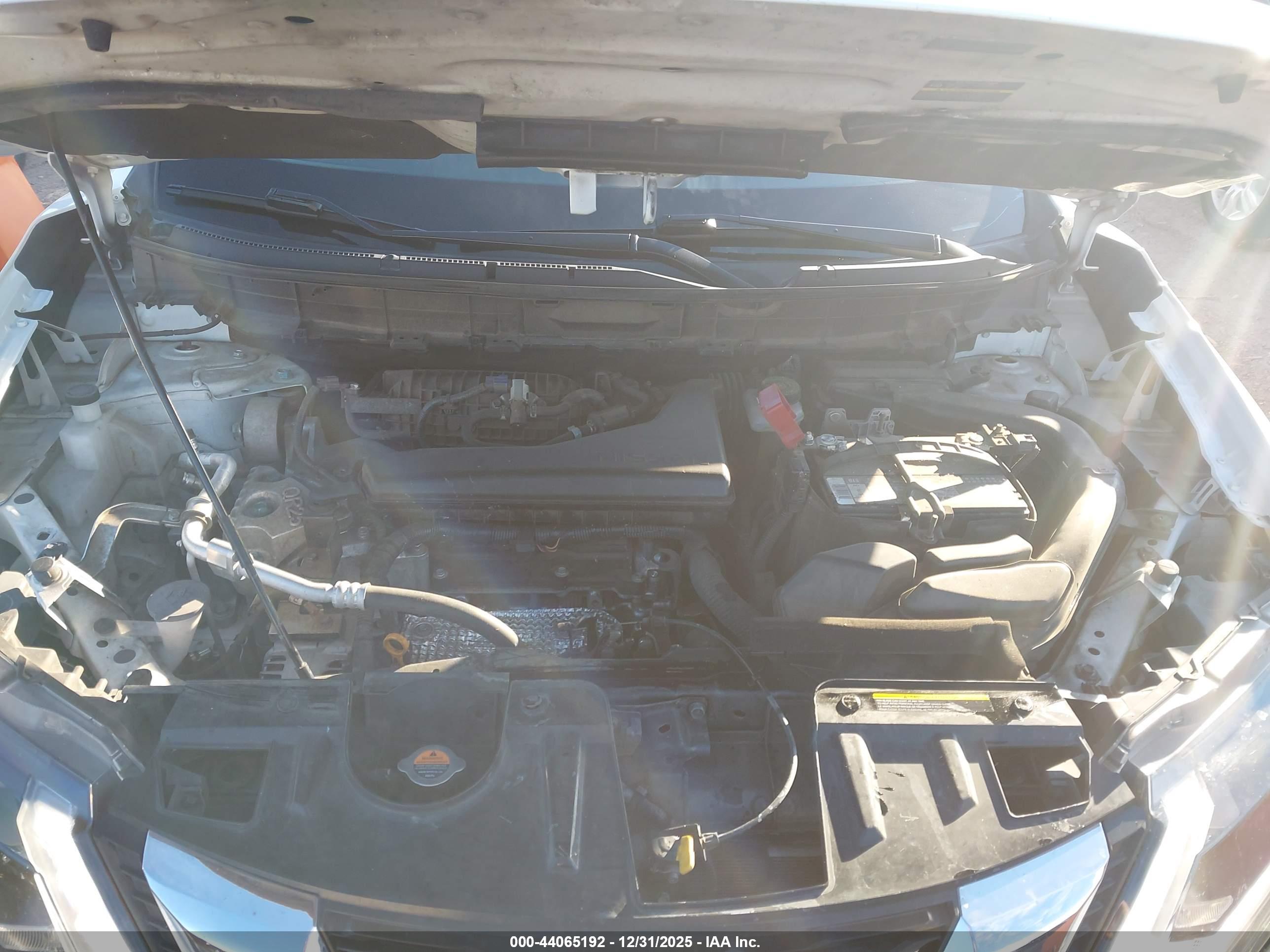 NISSAN ROGUE image 10