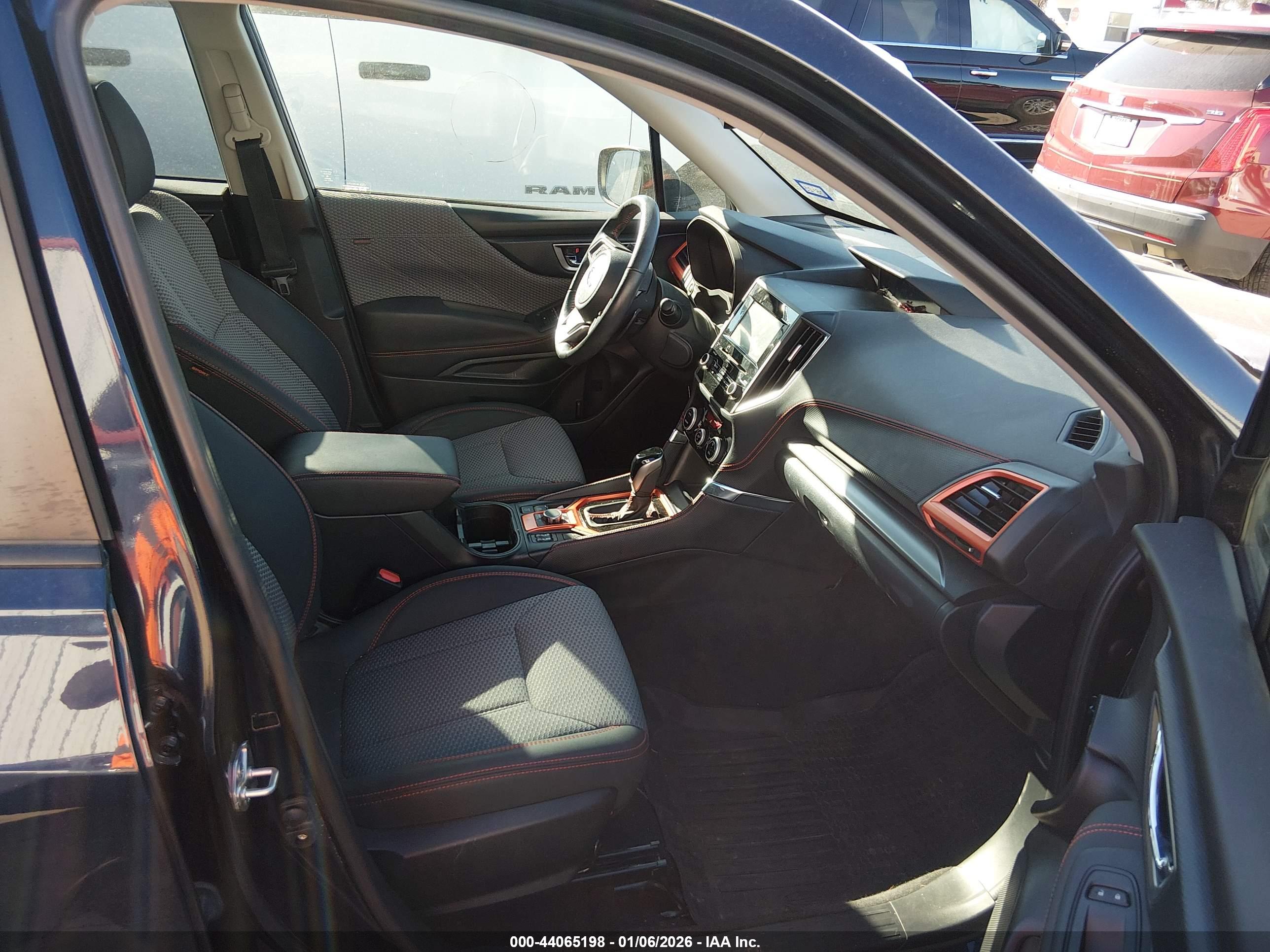 SUBARU FORESTER image 5