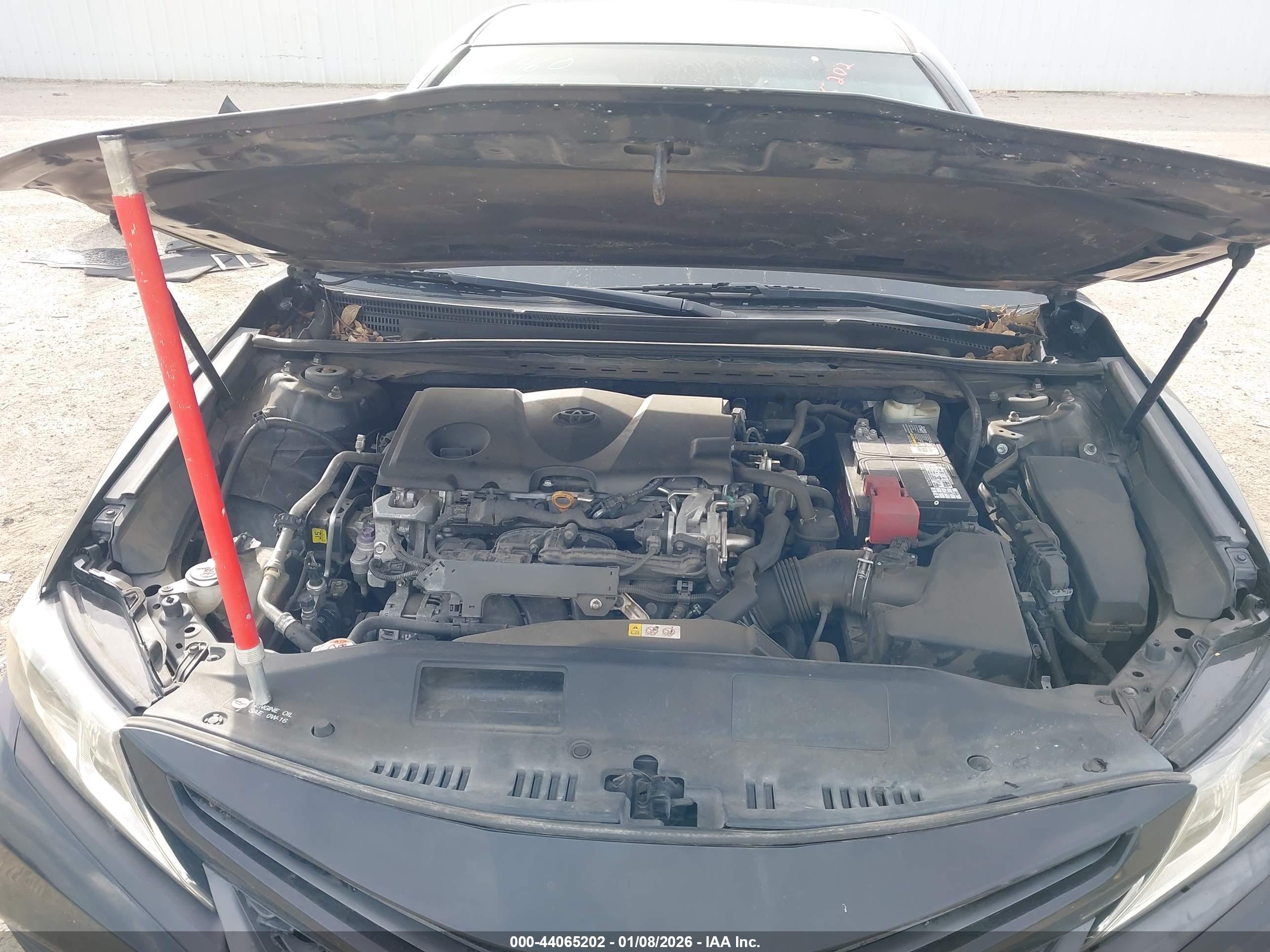 TOYOTA CAMRY image 10