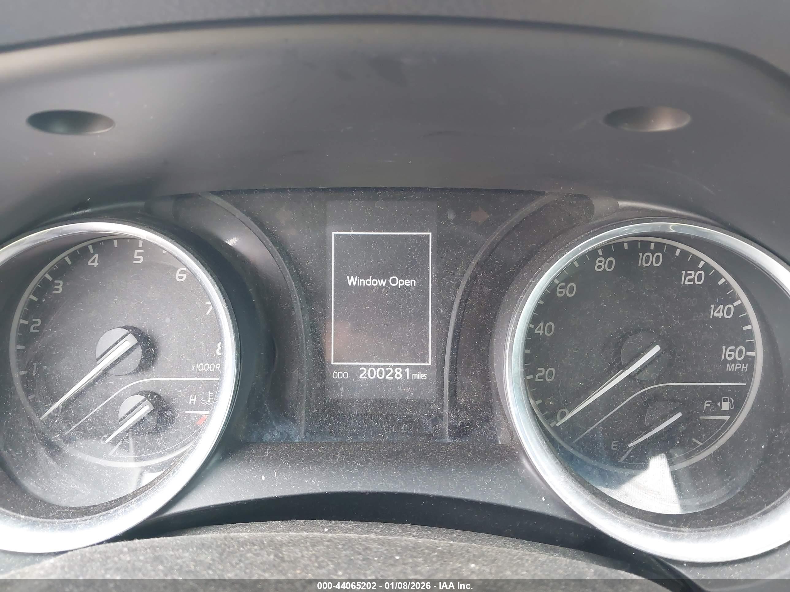 TOYOTA CAMRY image 7