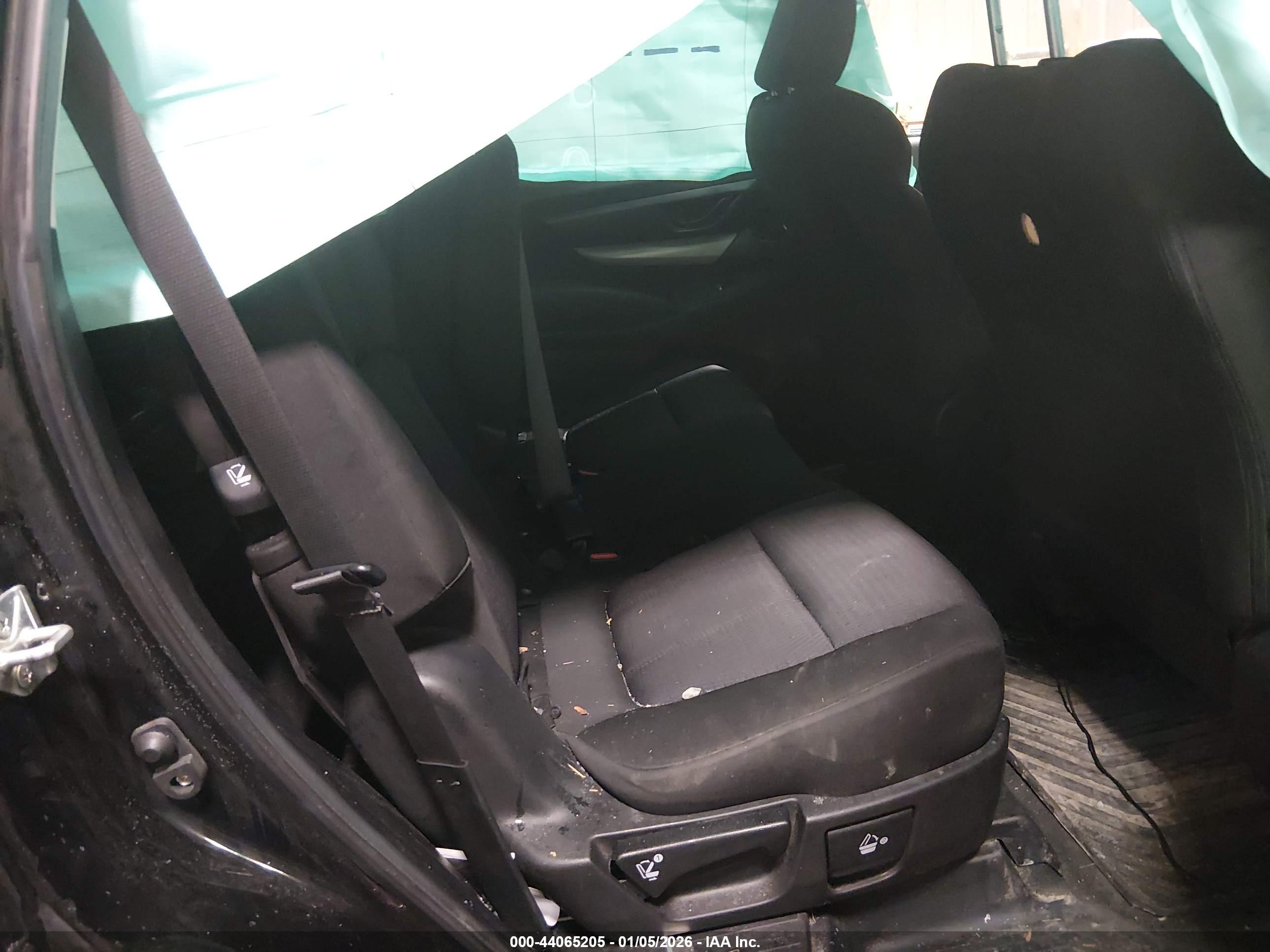 SUBARU ASCENT image 8