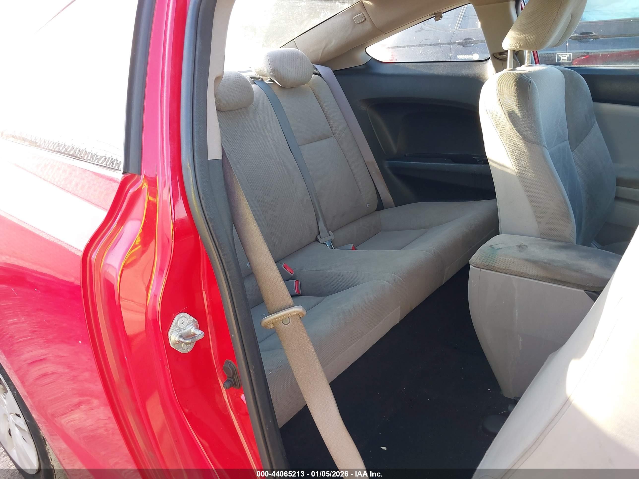 HONDA CIVIC image 8