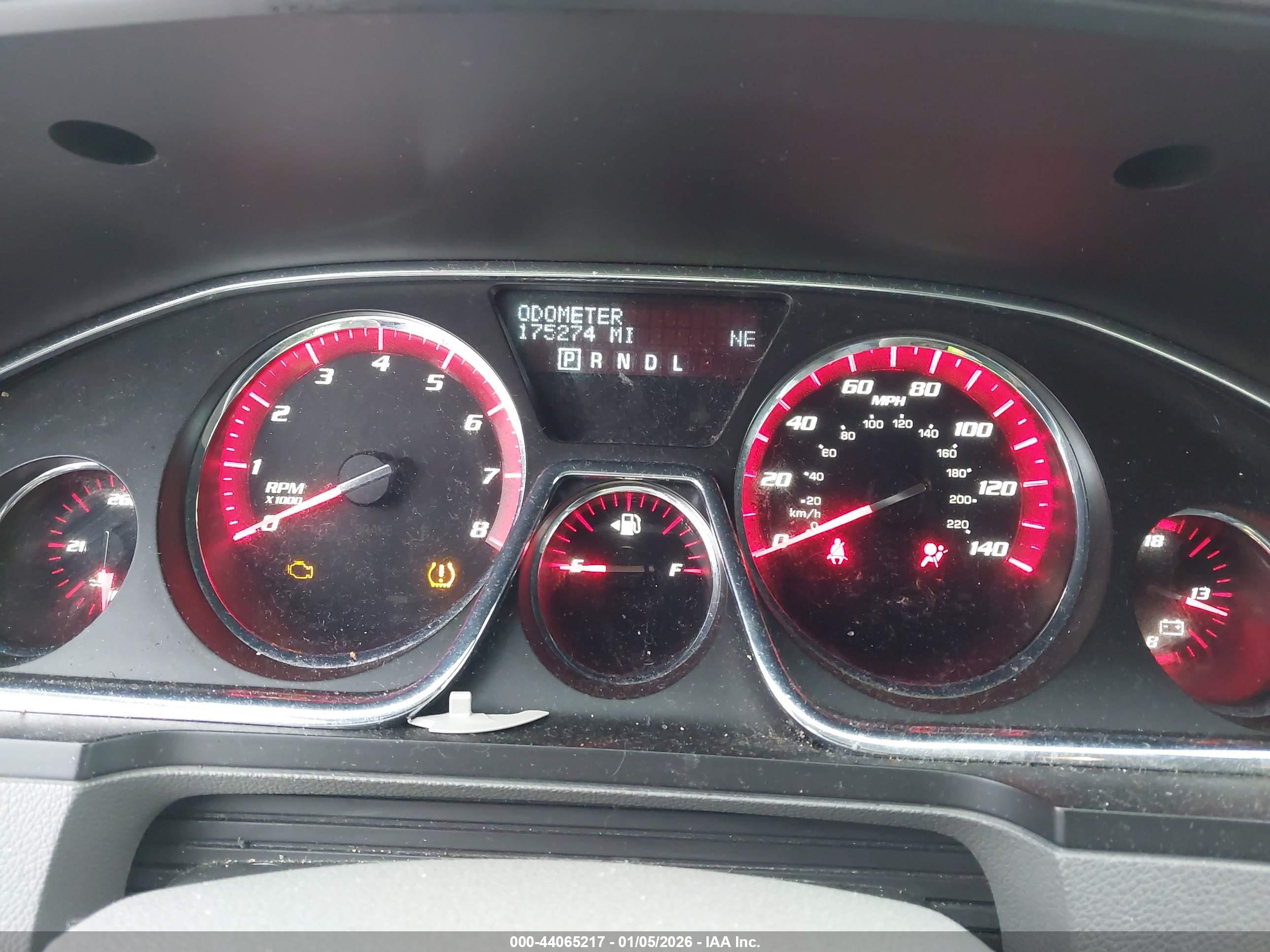 GMC ACADIA image 7