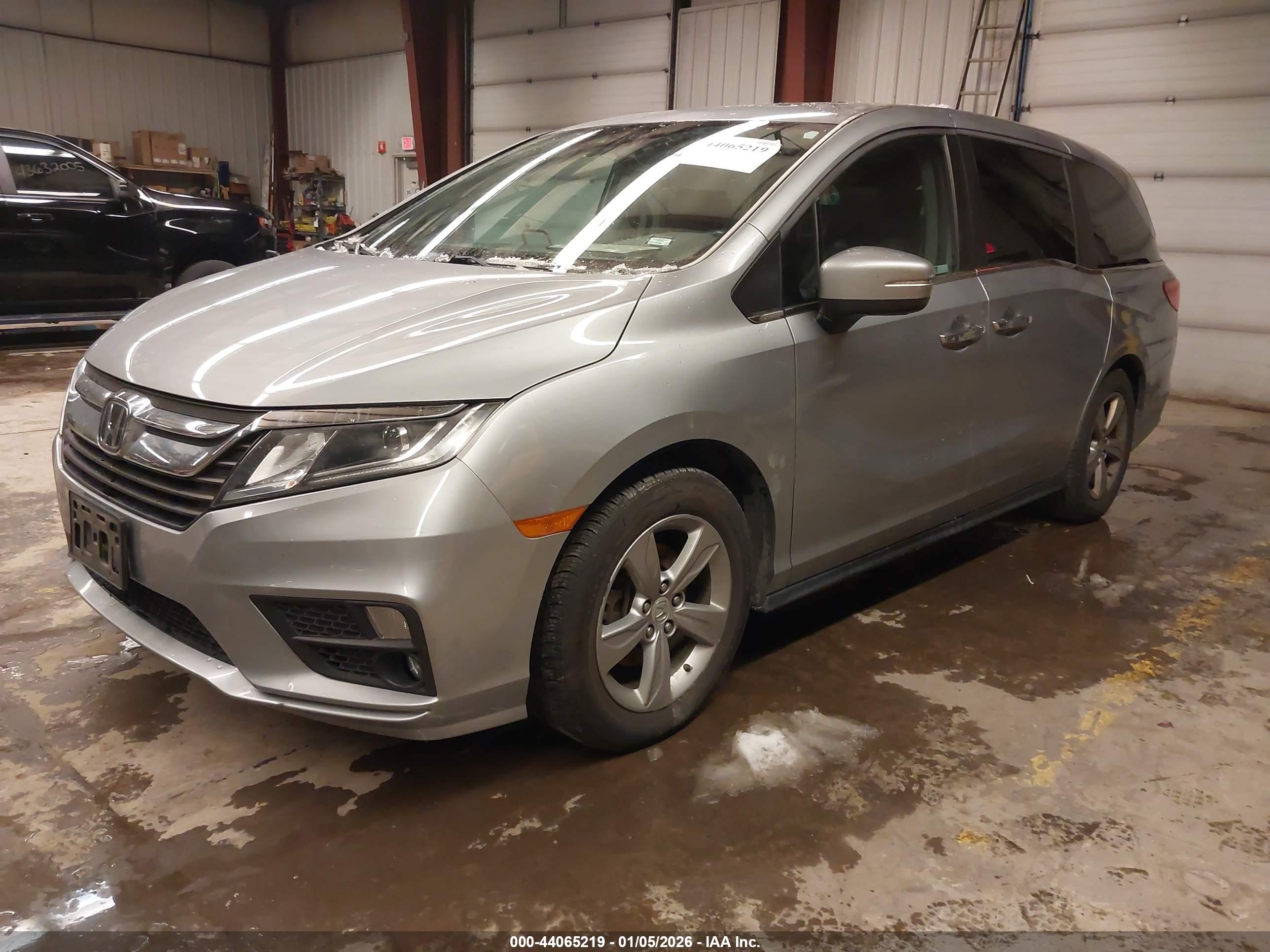 HONDA ODYSSEY image 2