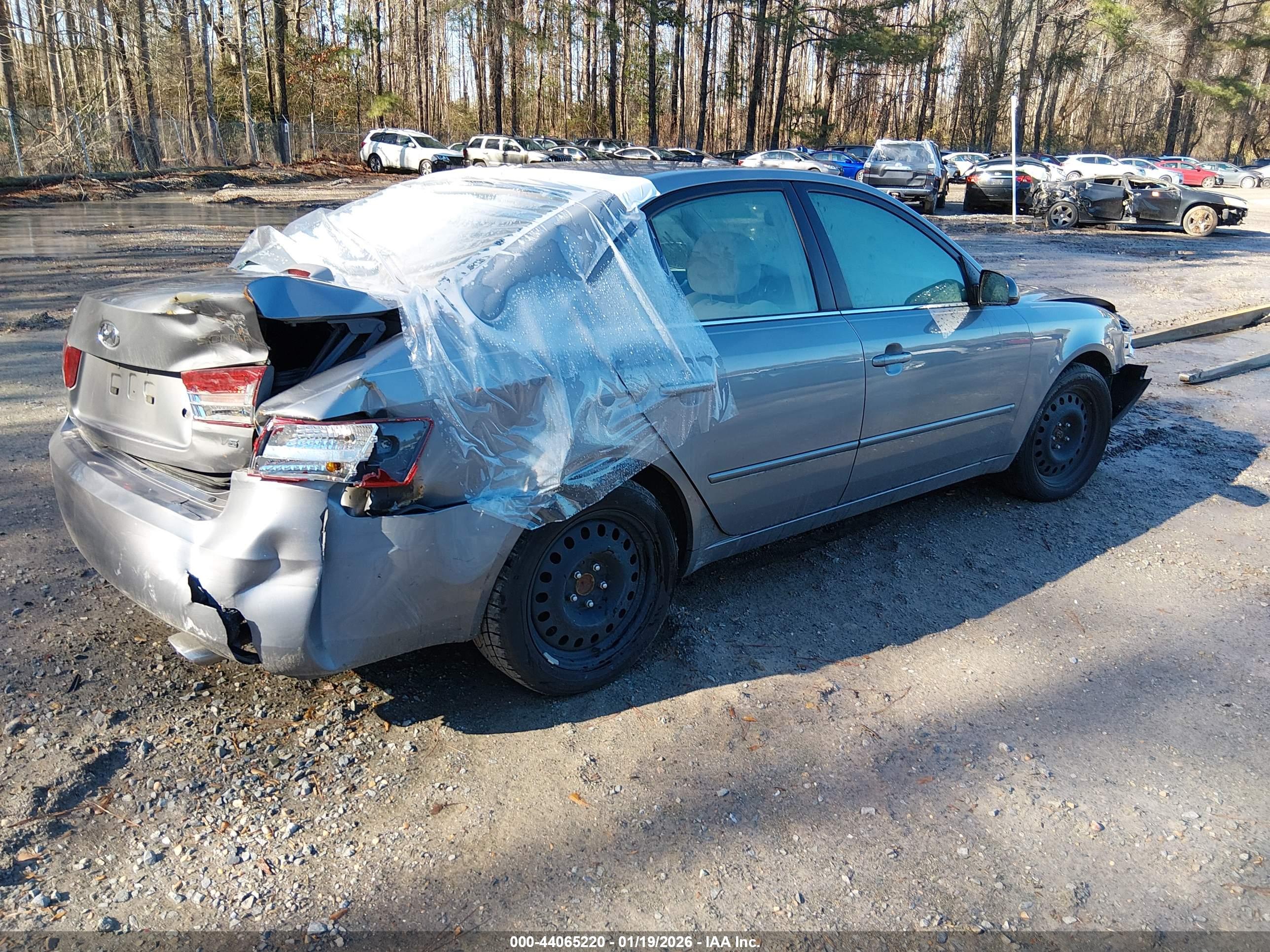HYUNDAI SONATA image 4