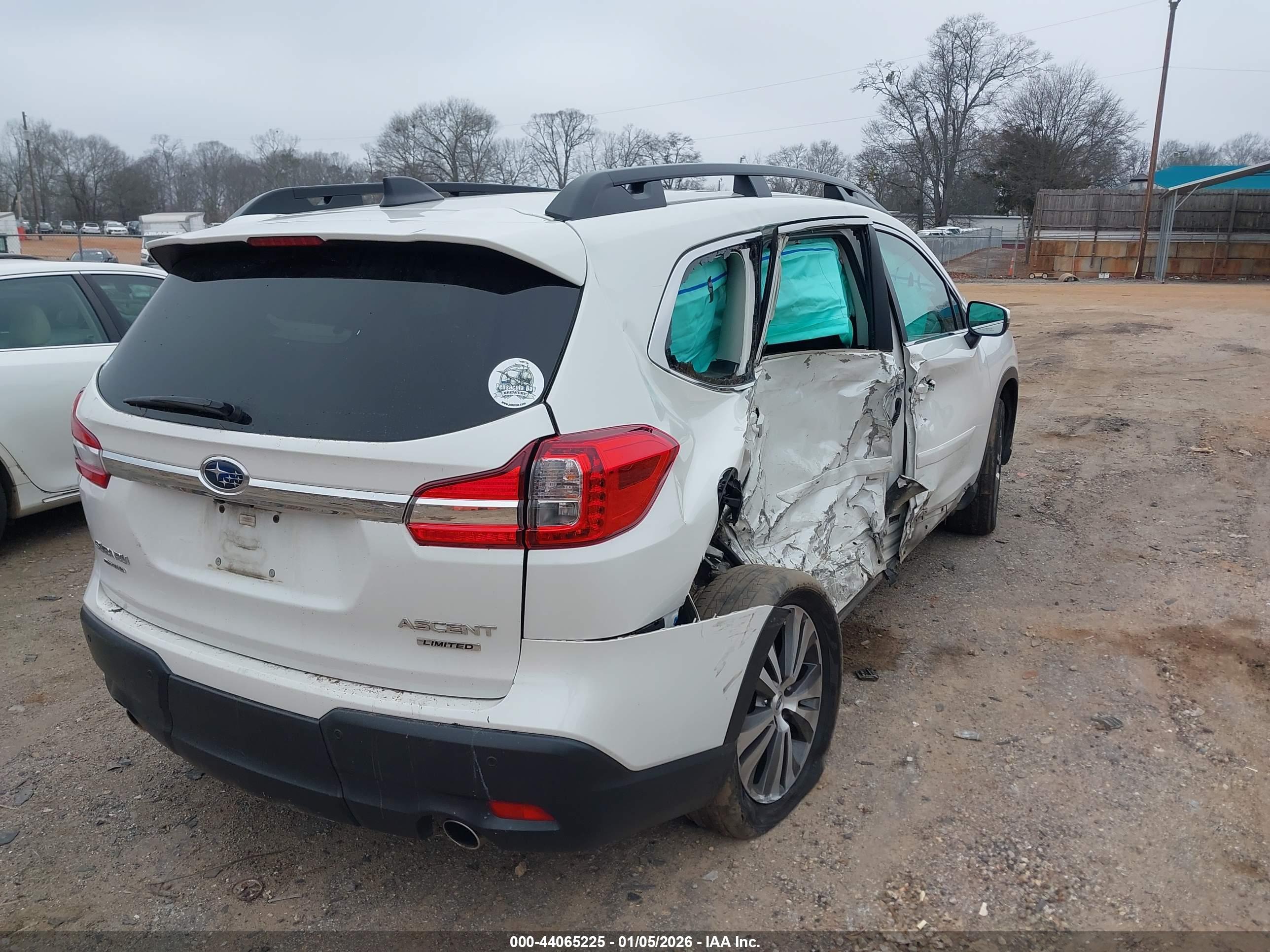 SUBARU ASCENT image 4