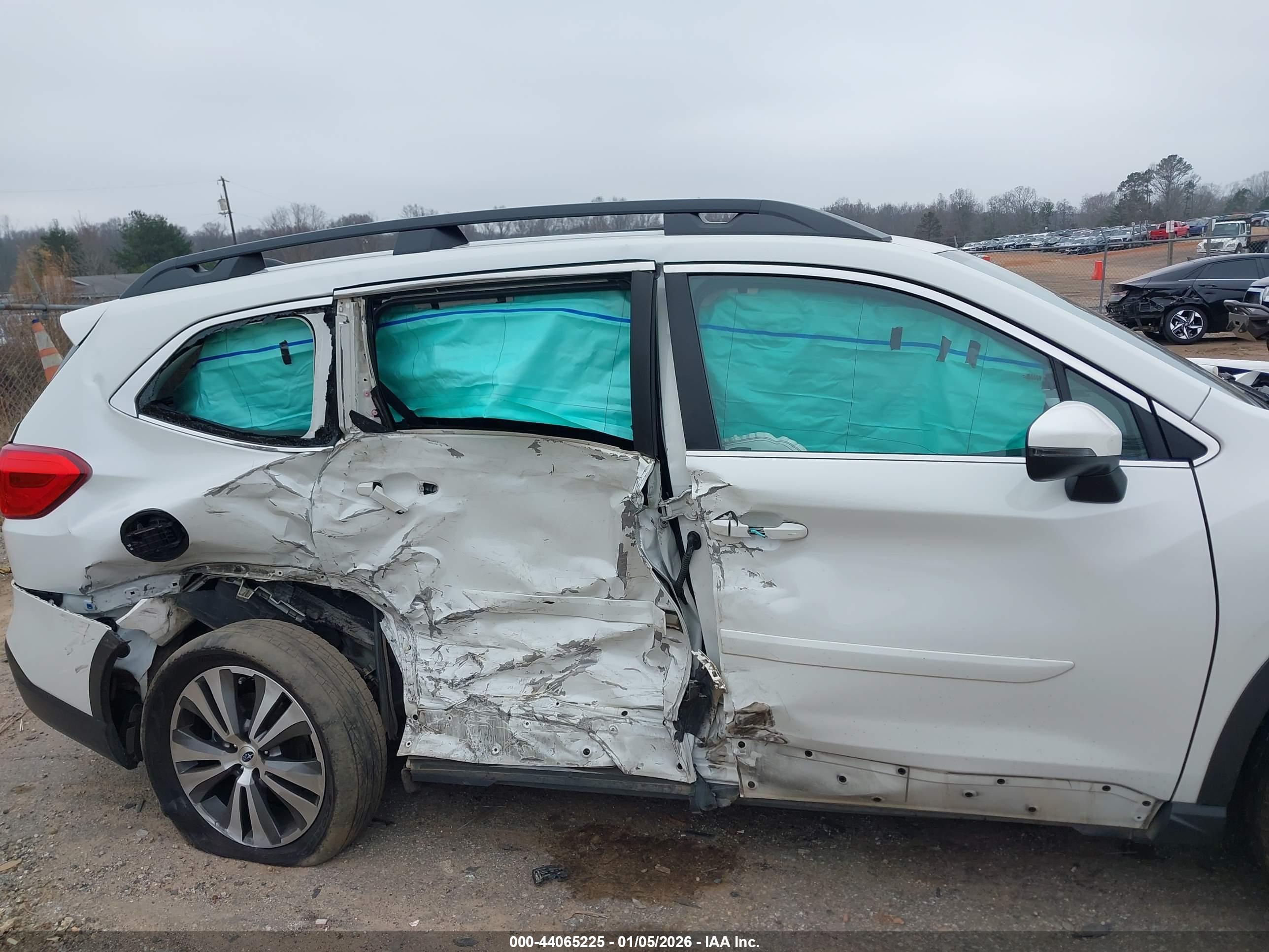 SUBARU ASCENT image 6
