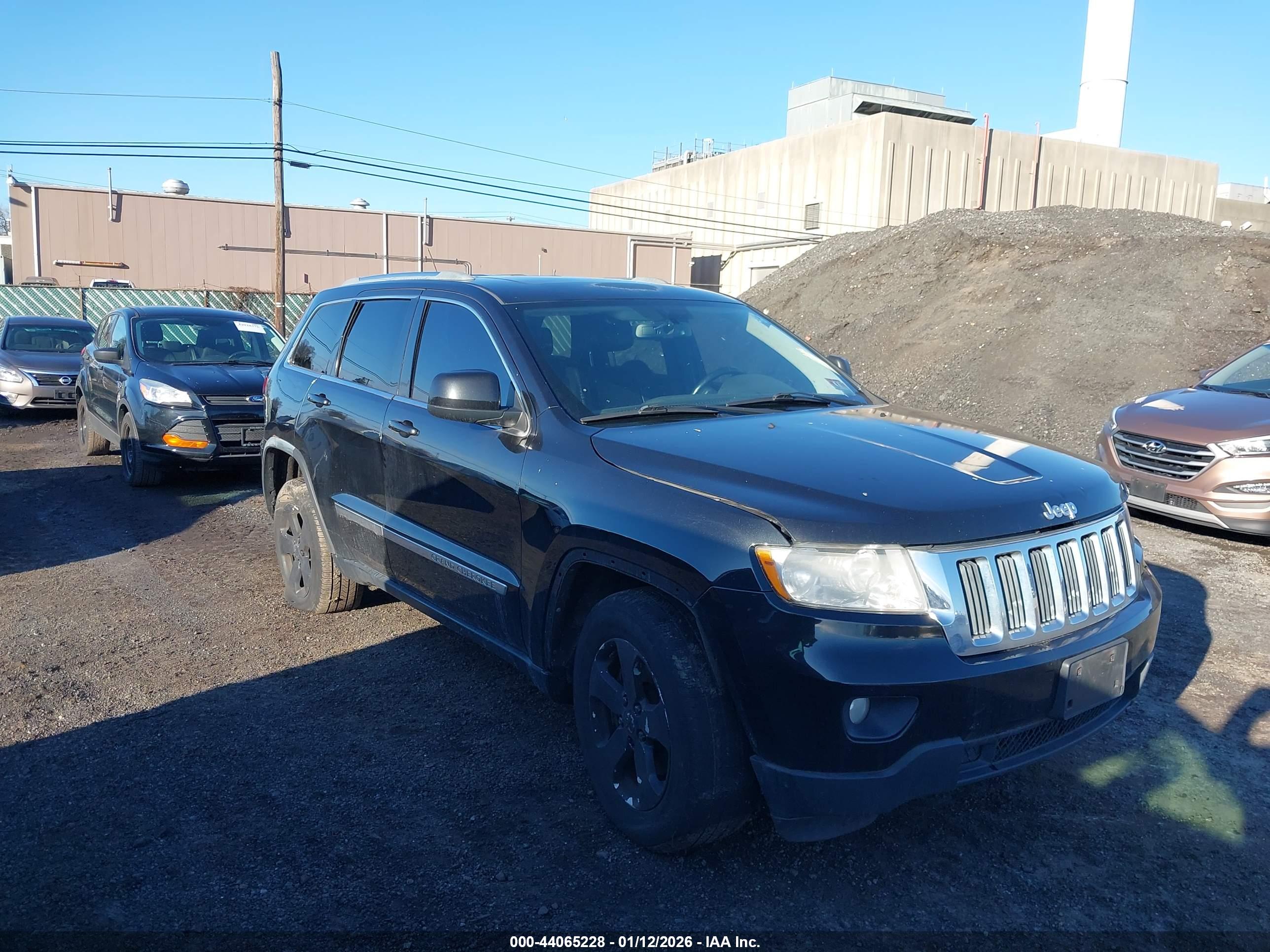 JEEP GRAND image 6