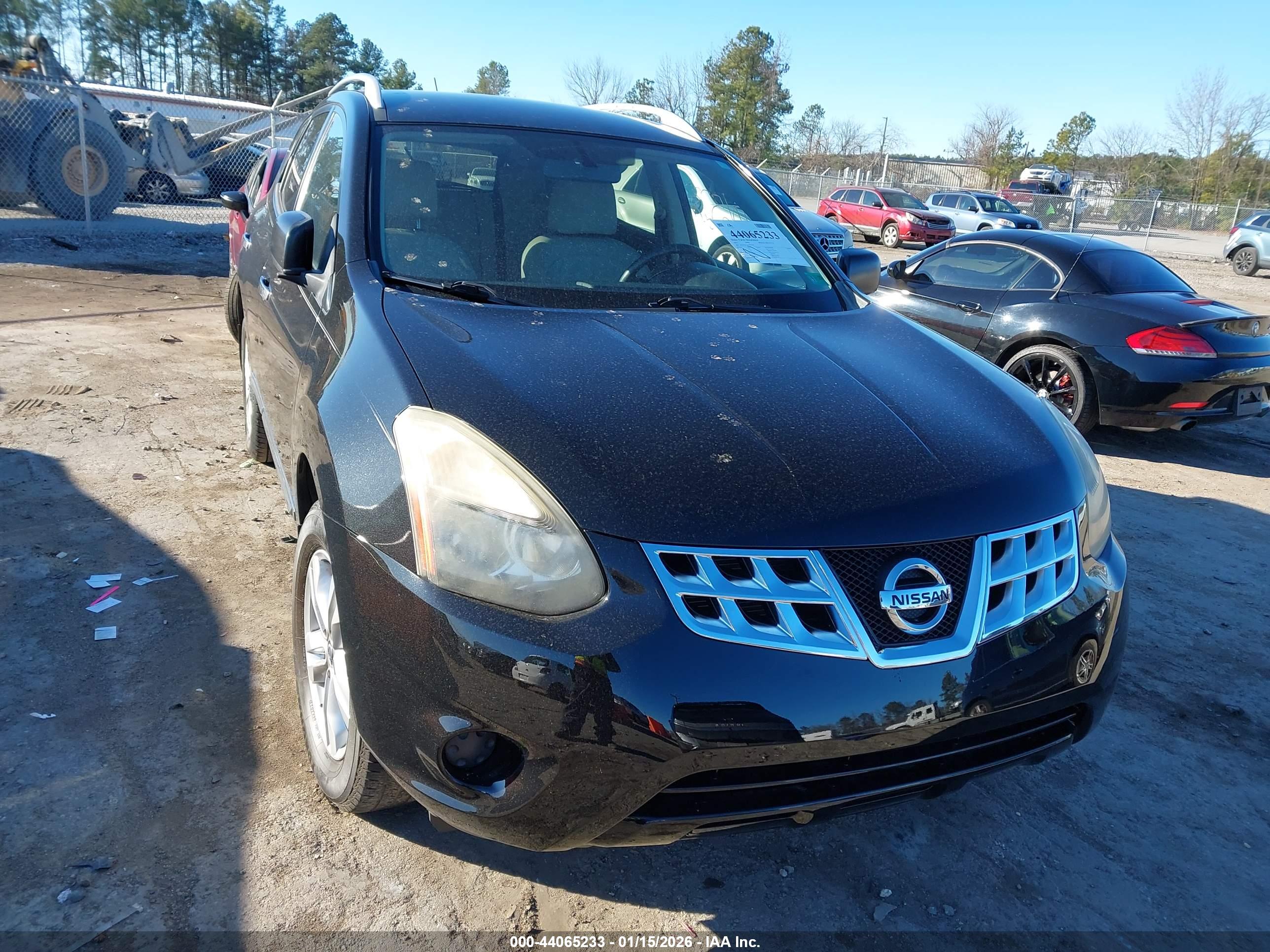 NISSAN ROGUE image 6