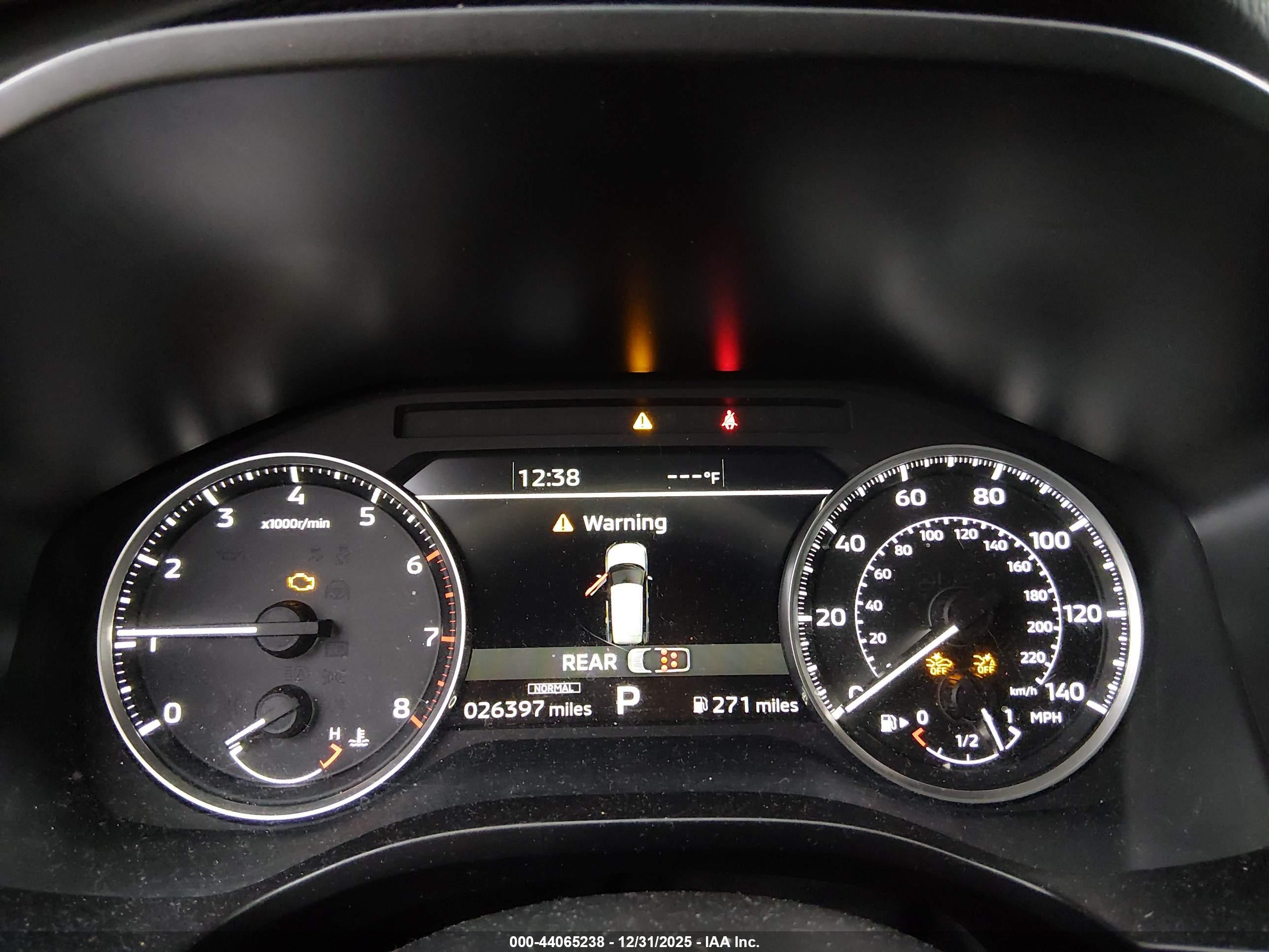 MITSUBISHI OUTLANDER image 7