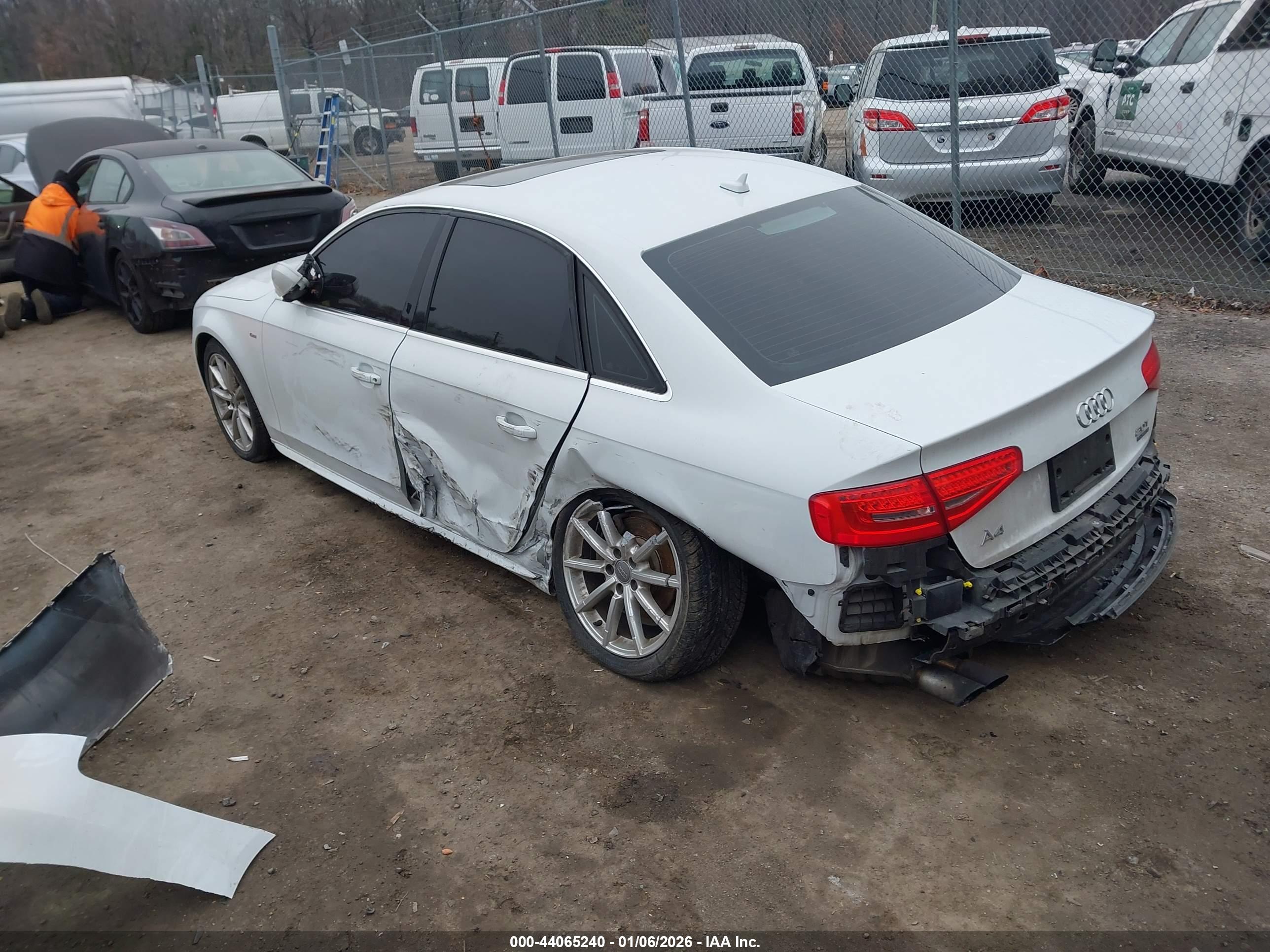 AUDI A4 image 3