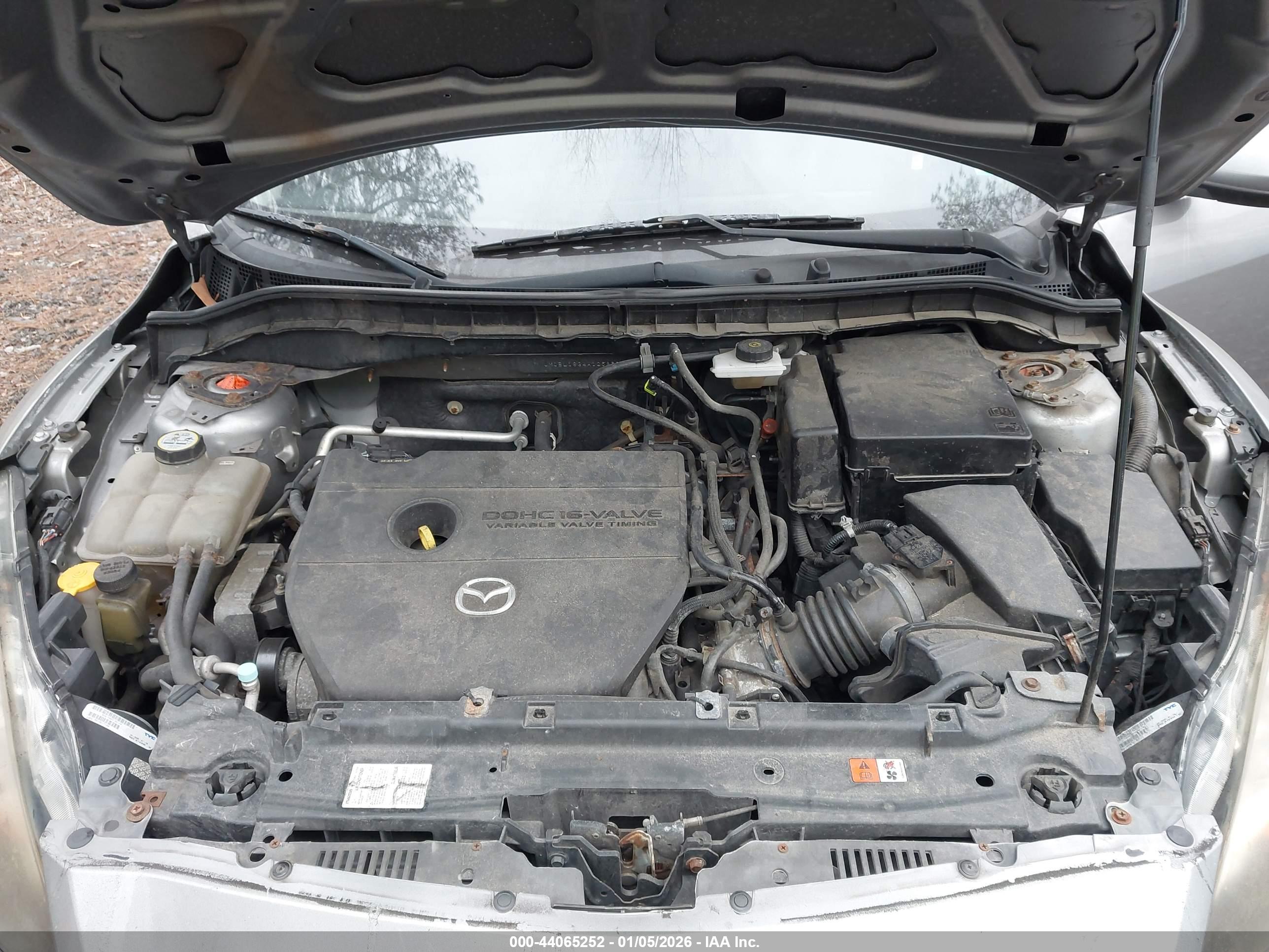 MAZDA MAZDA3 image 10