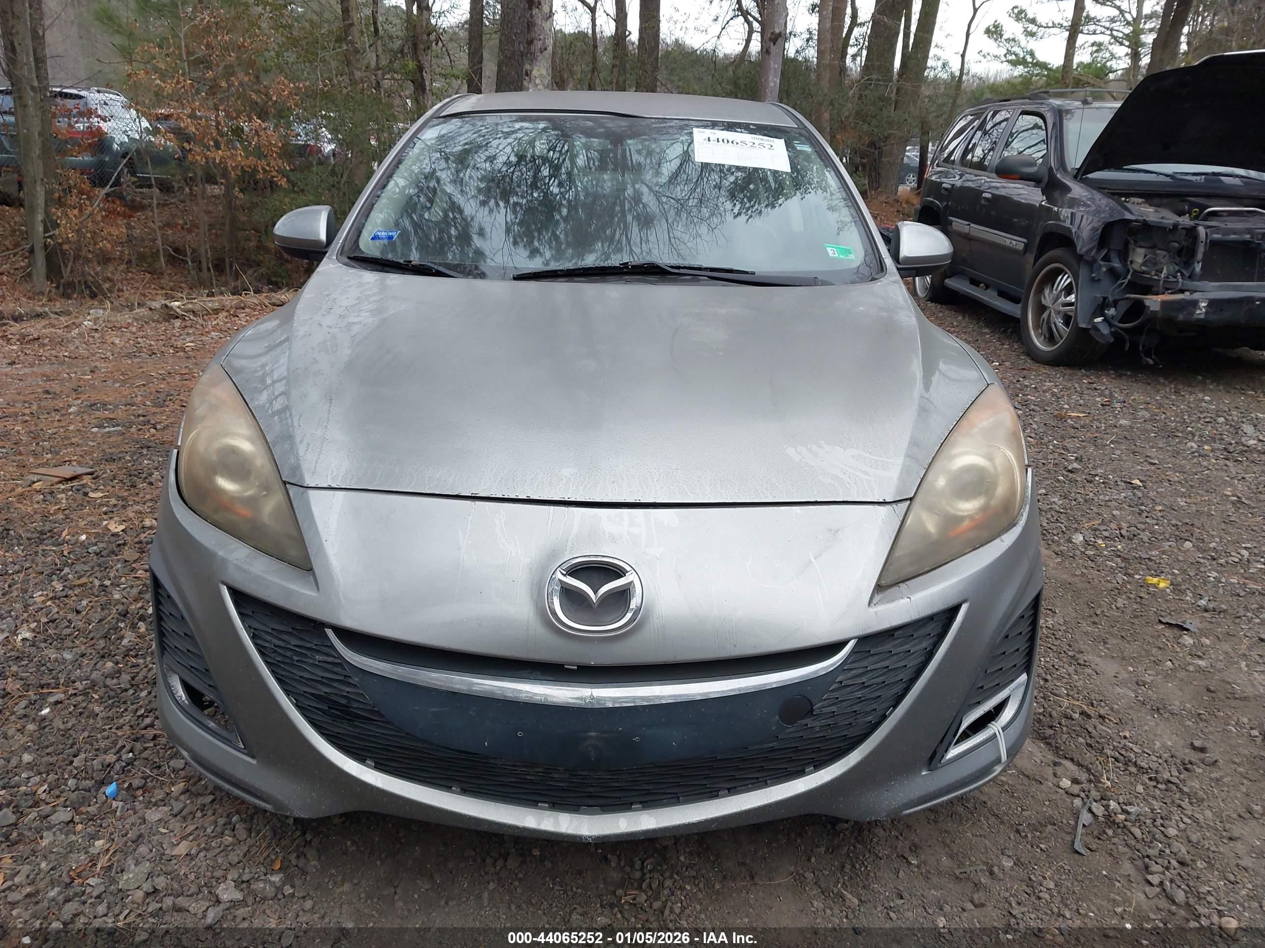 MAZDA MAZDA3 image 6