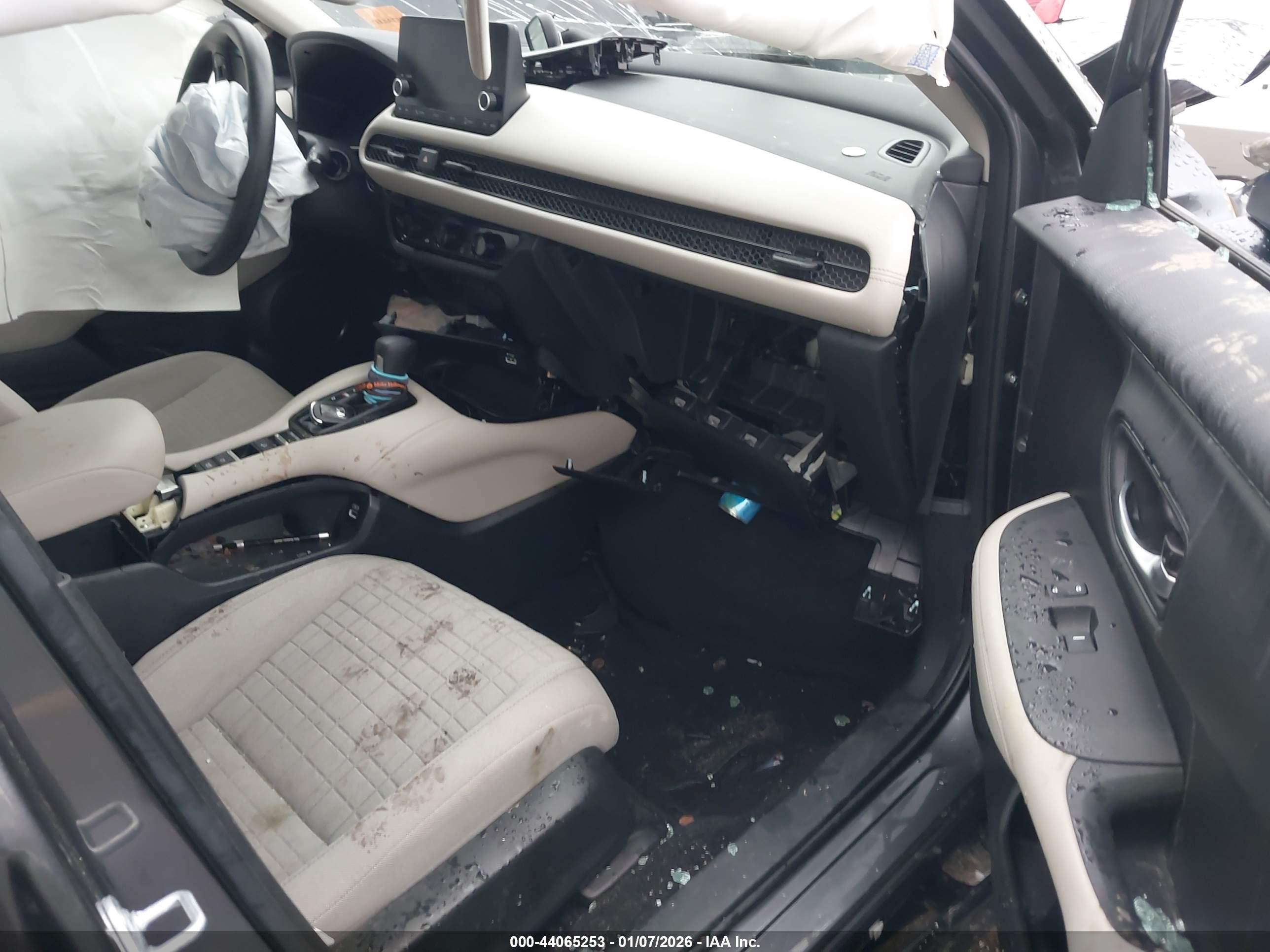 HONDA HR-V image 5