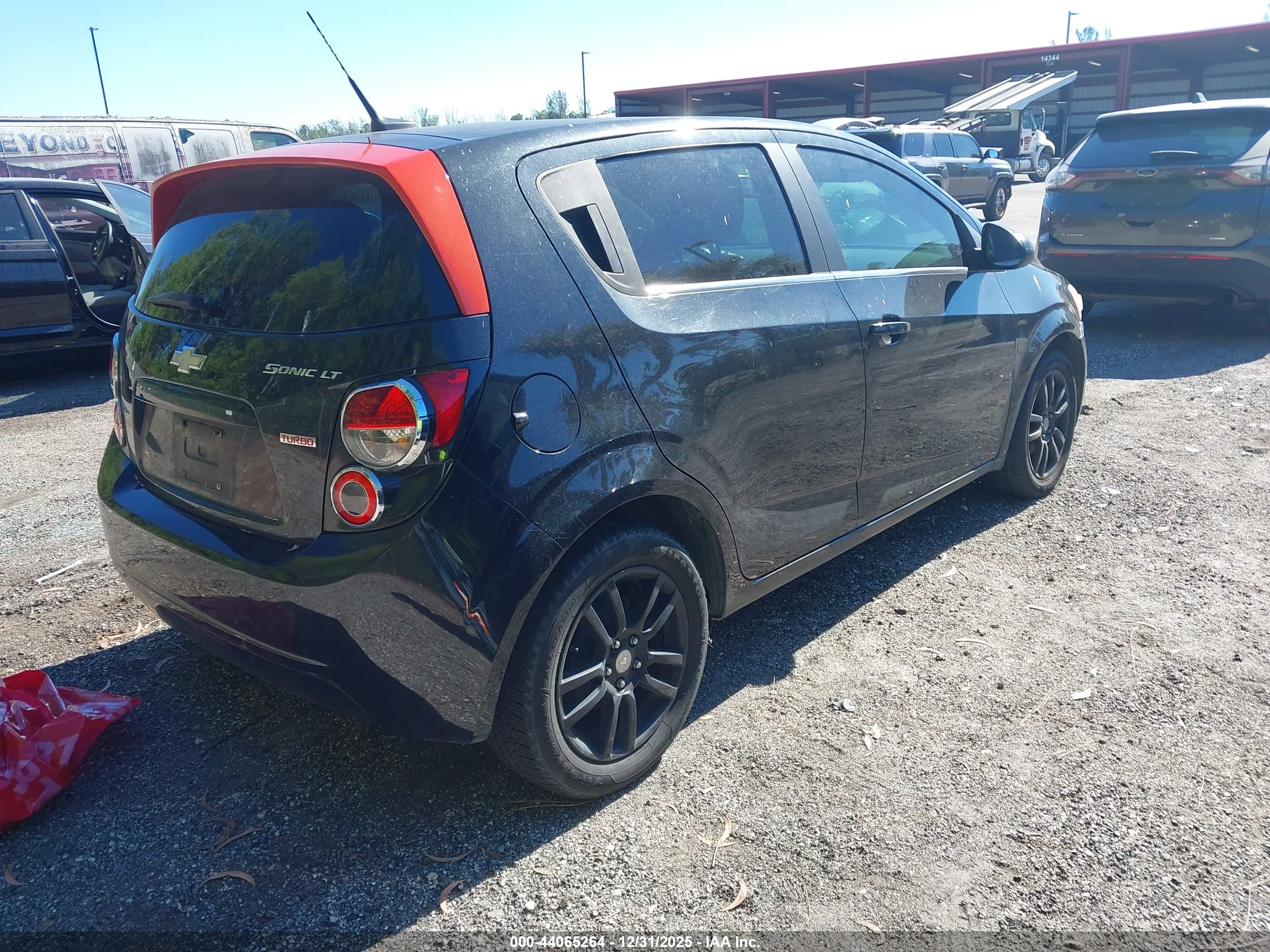 CHEVROLET SONIC image 4