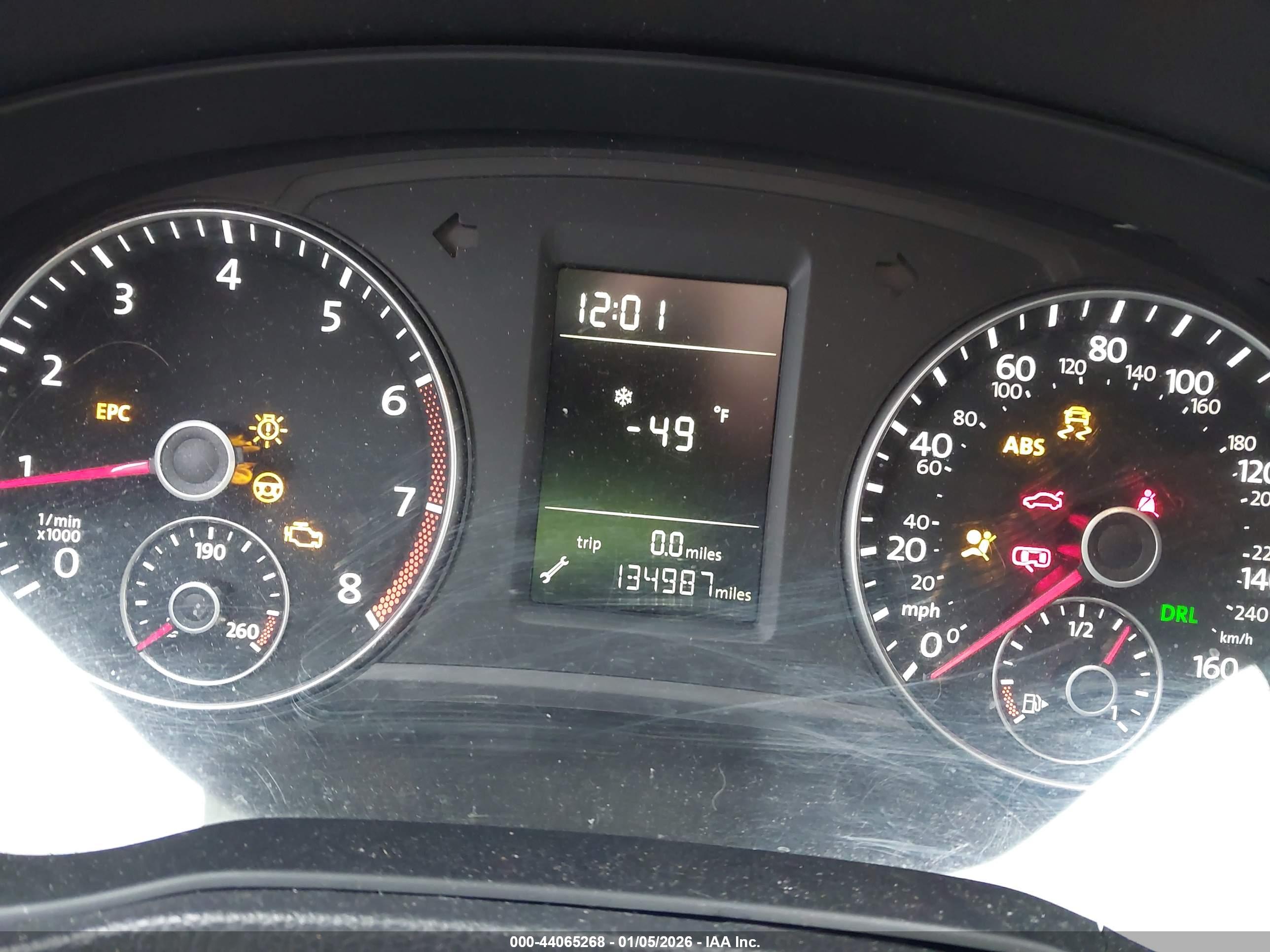 VOLKSWAGEN PASSAT image 7
