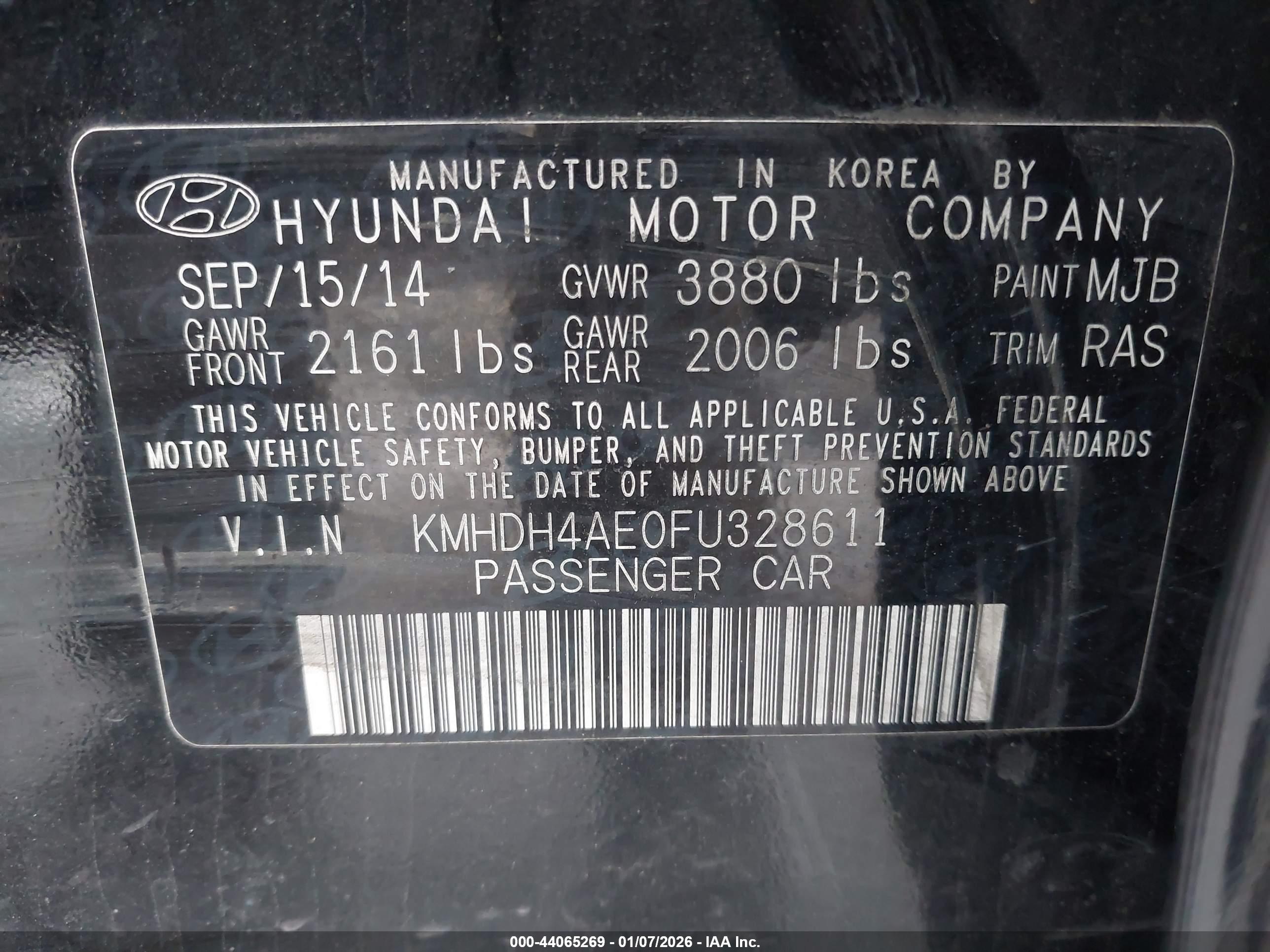 HYUNDAI ELANTRA image 9