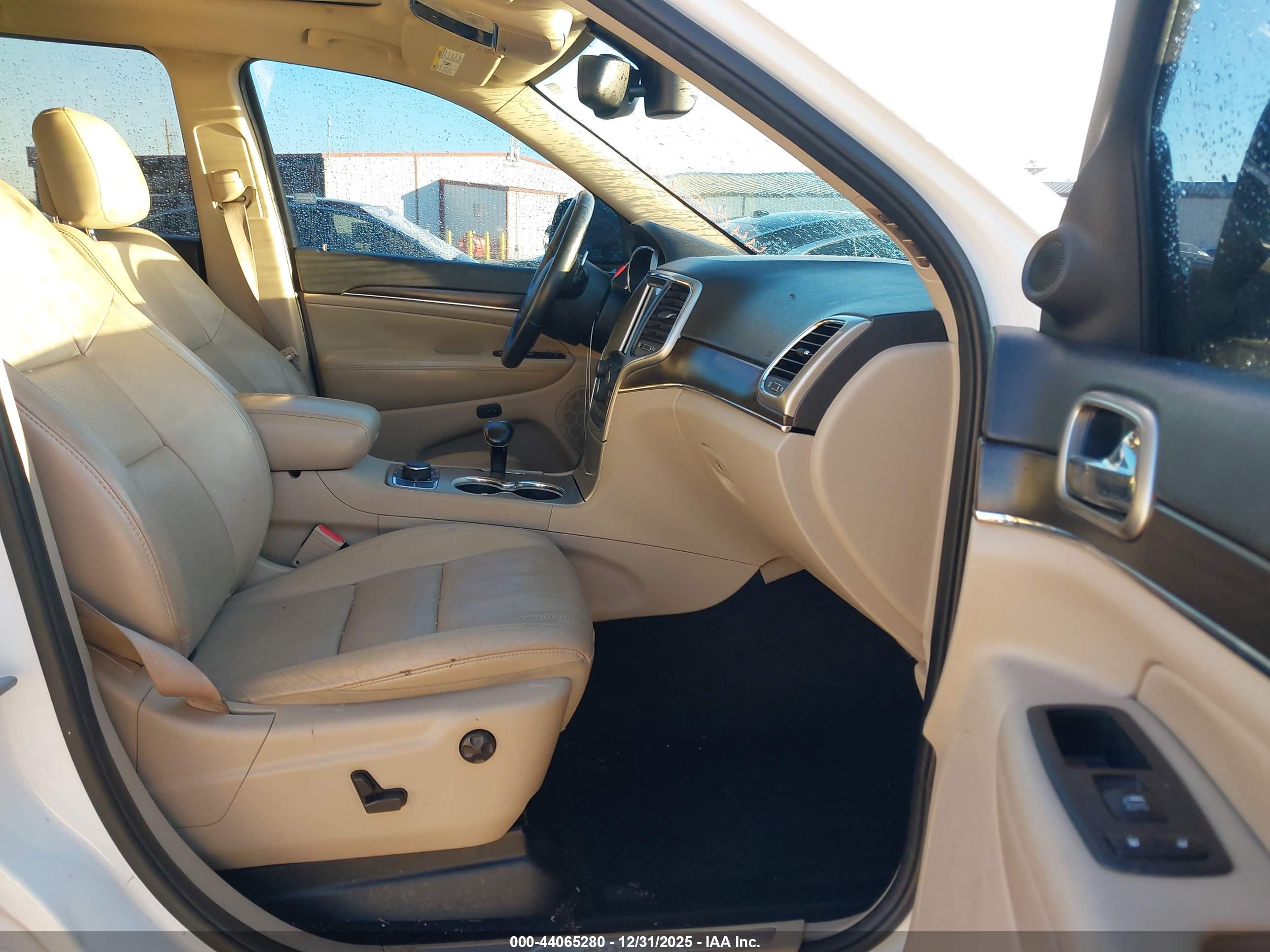 JEEP GRAND image 5