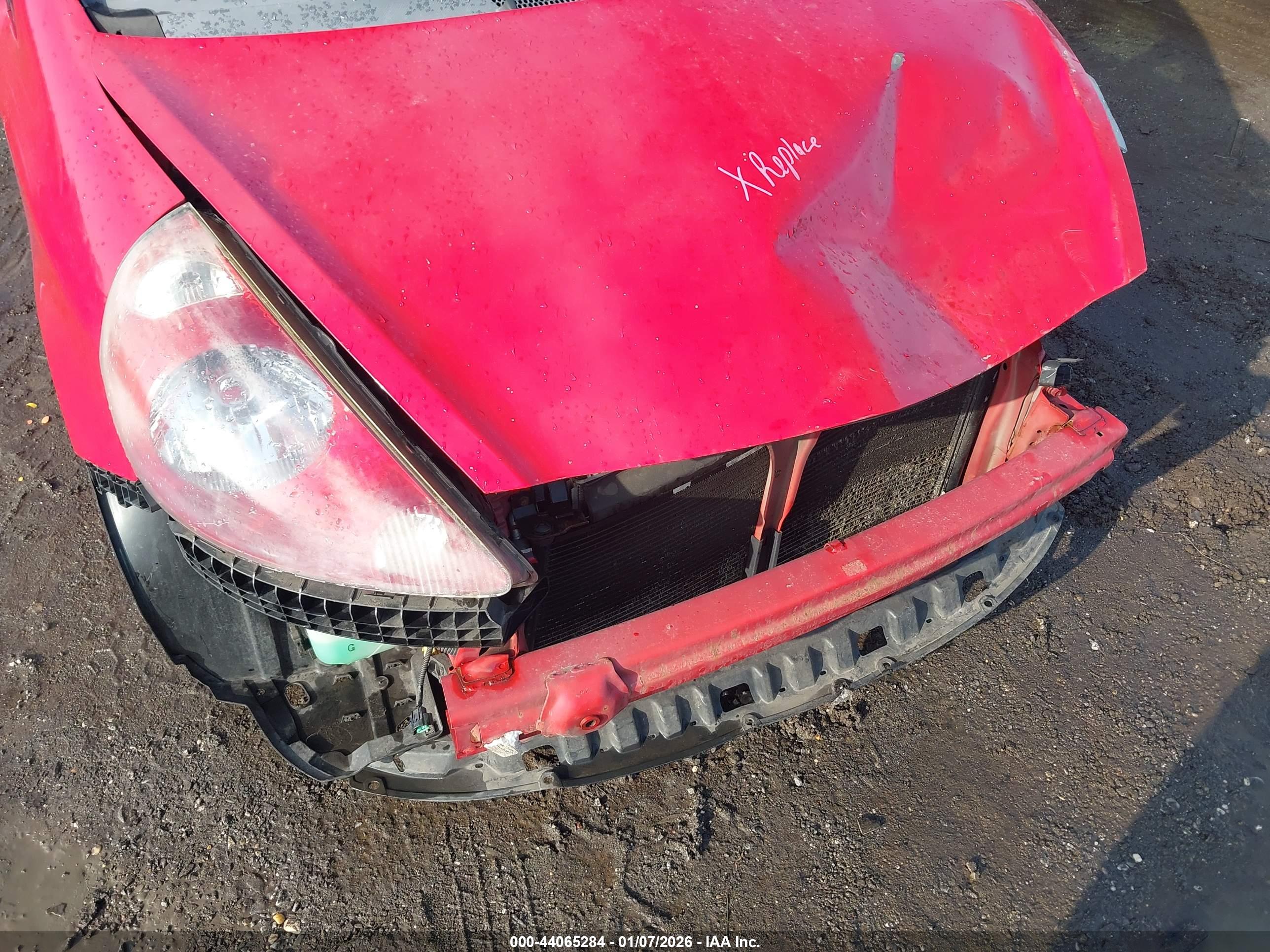 HONDA FIT image 6