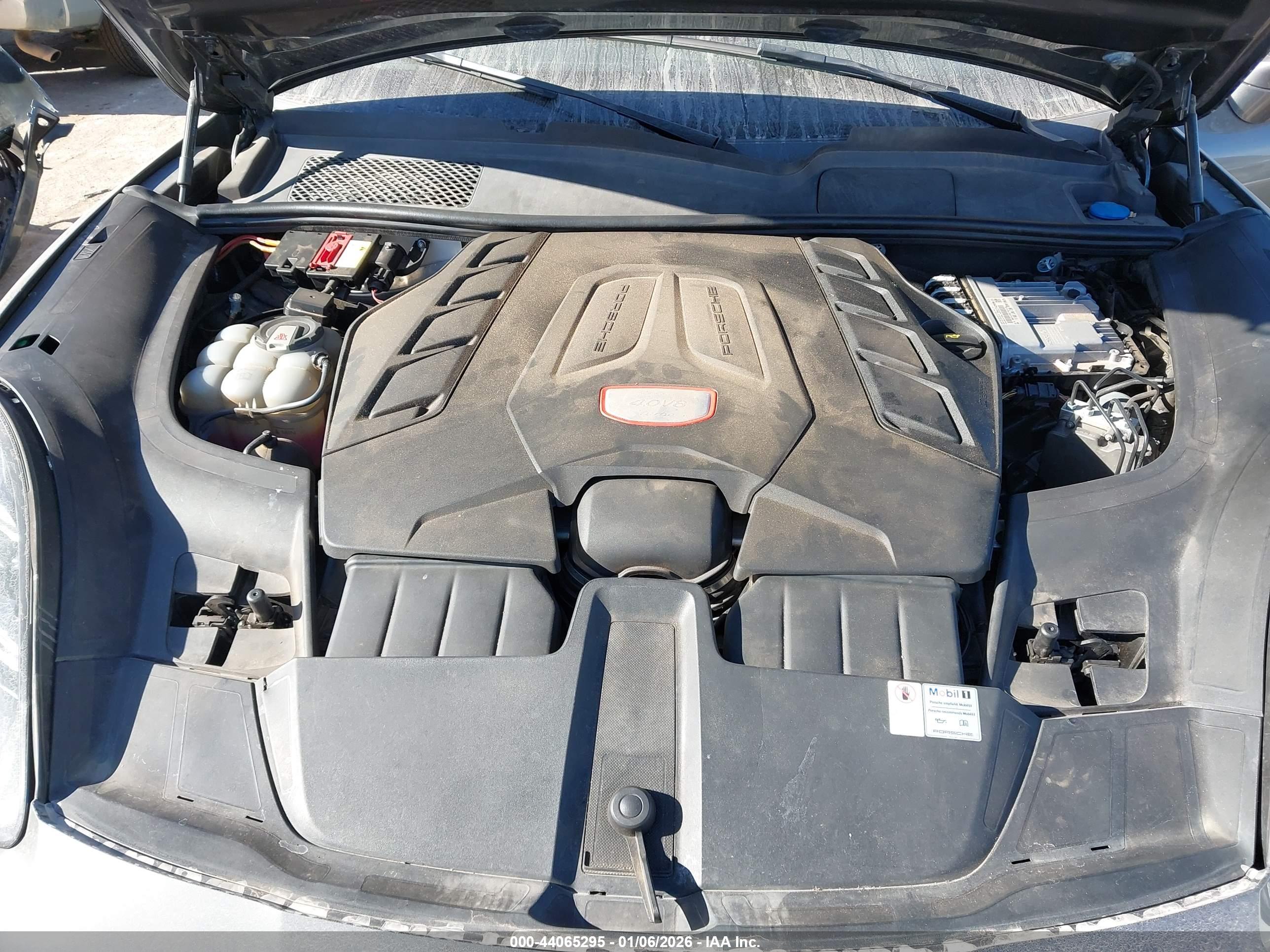 PORSCHE CAYENNE image 10