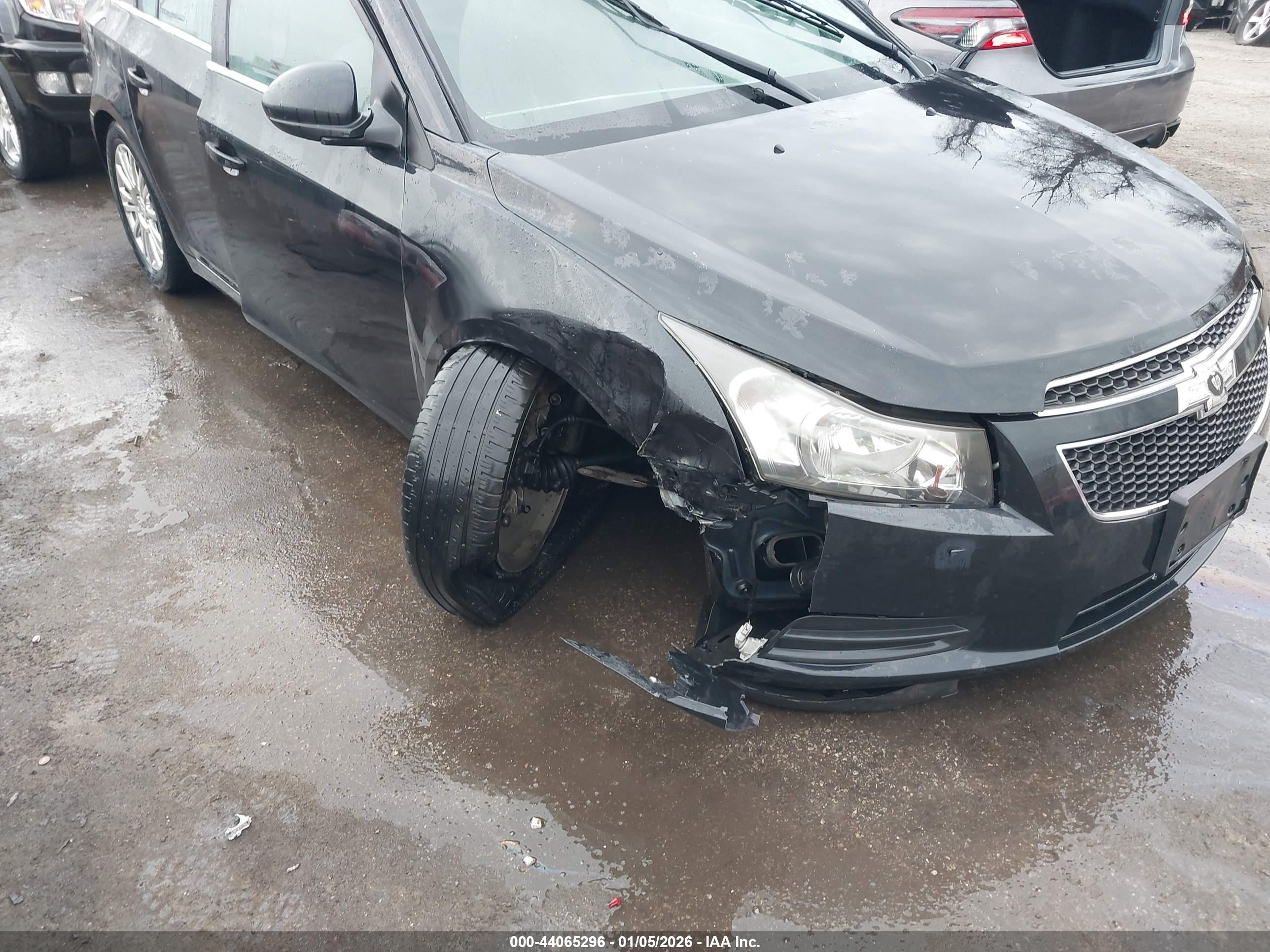 CHEVROLET CRUZE image 6