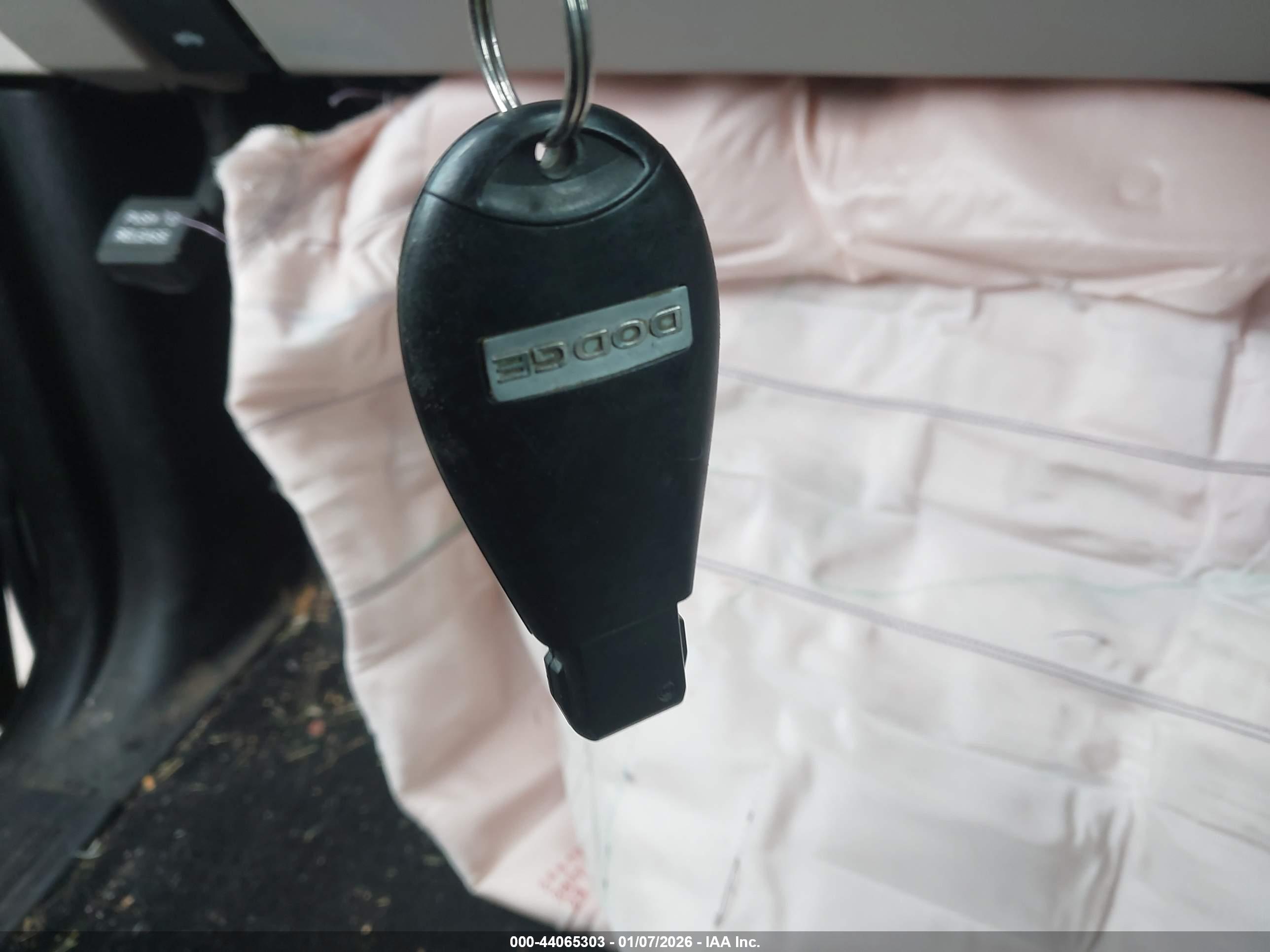 DODGE GRAND image 11