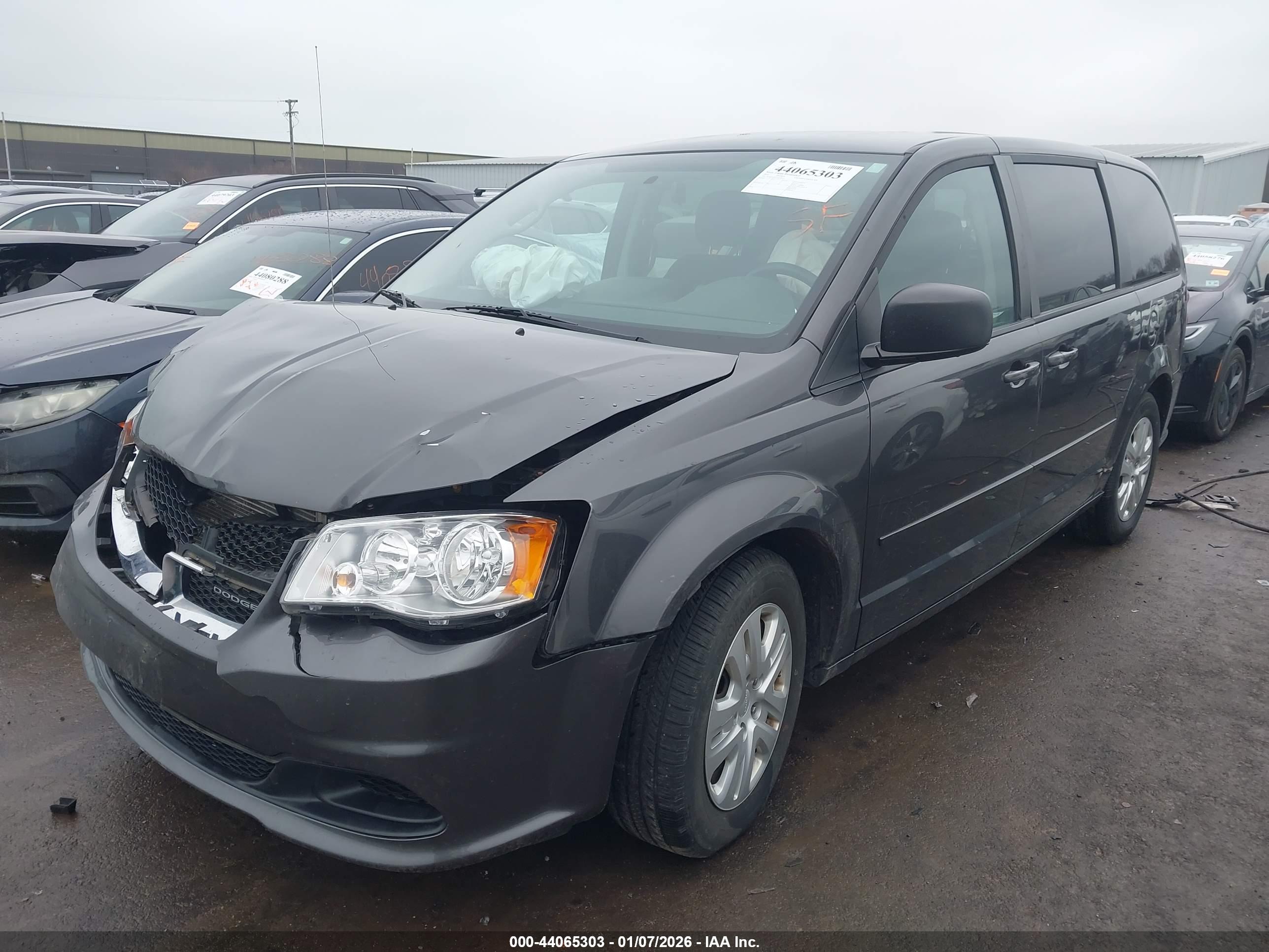DODGE GRAND image 2