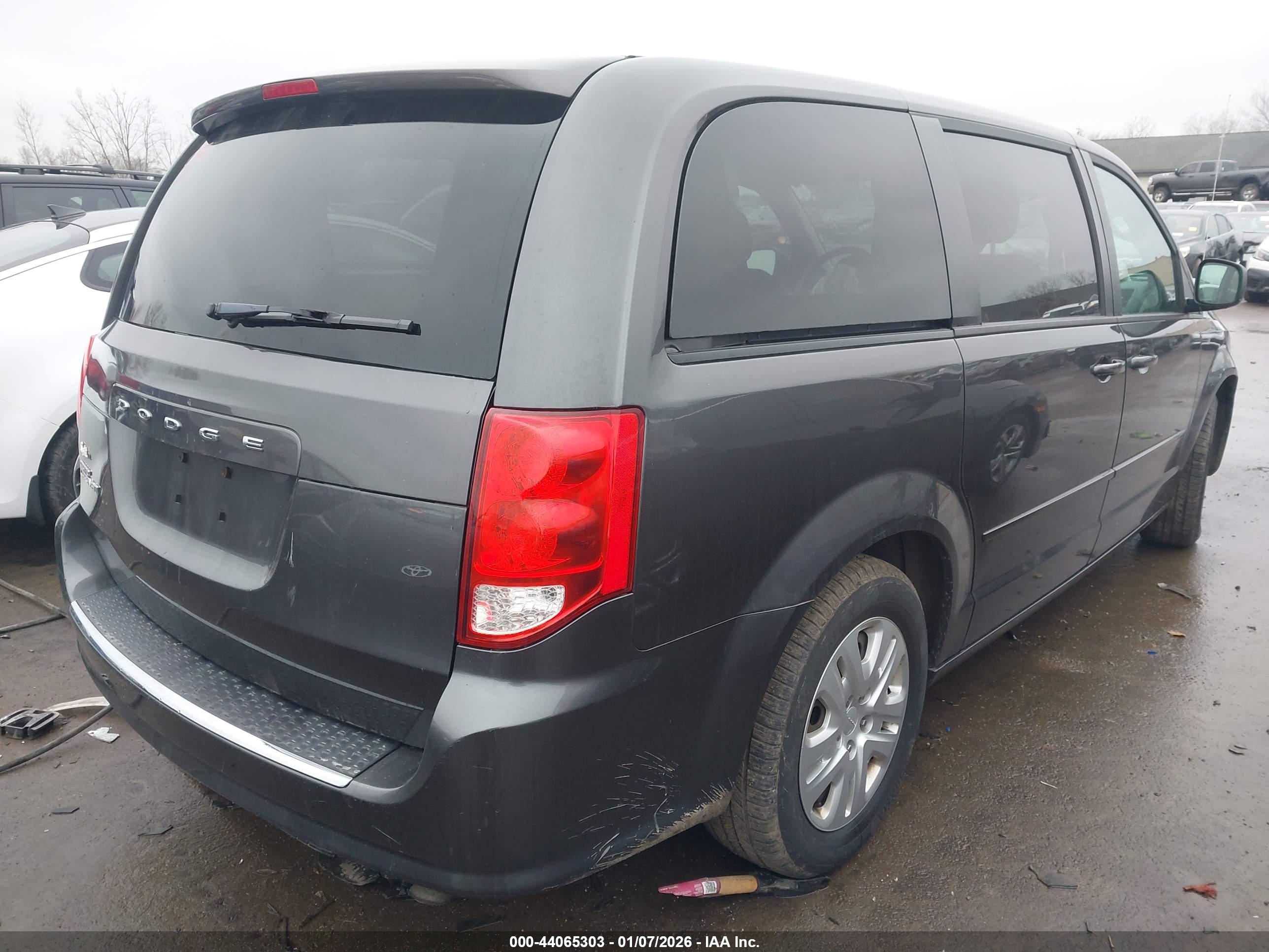 DODGE GRAND image 4