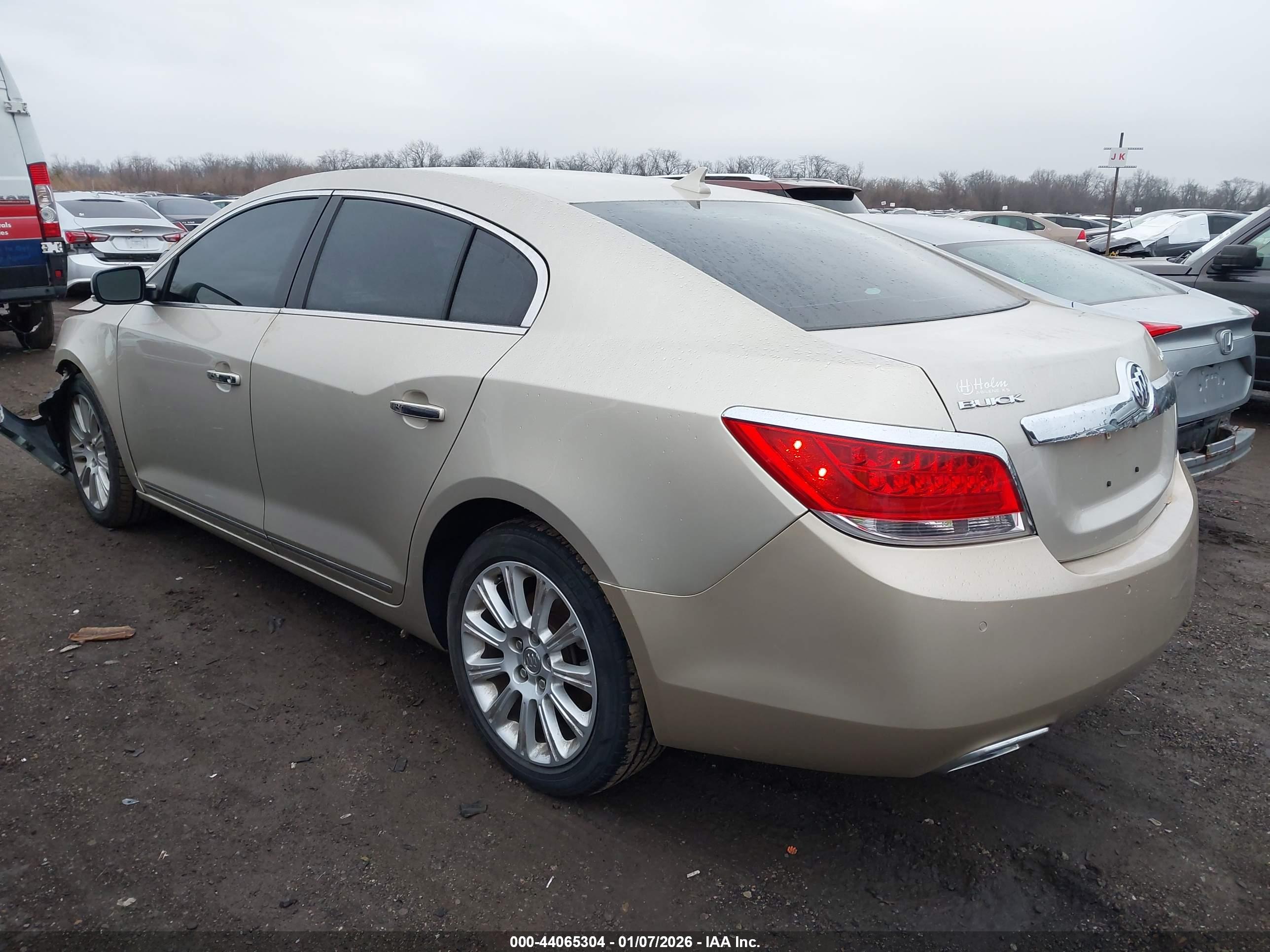 BUICK LACROSSE image 3