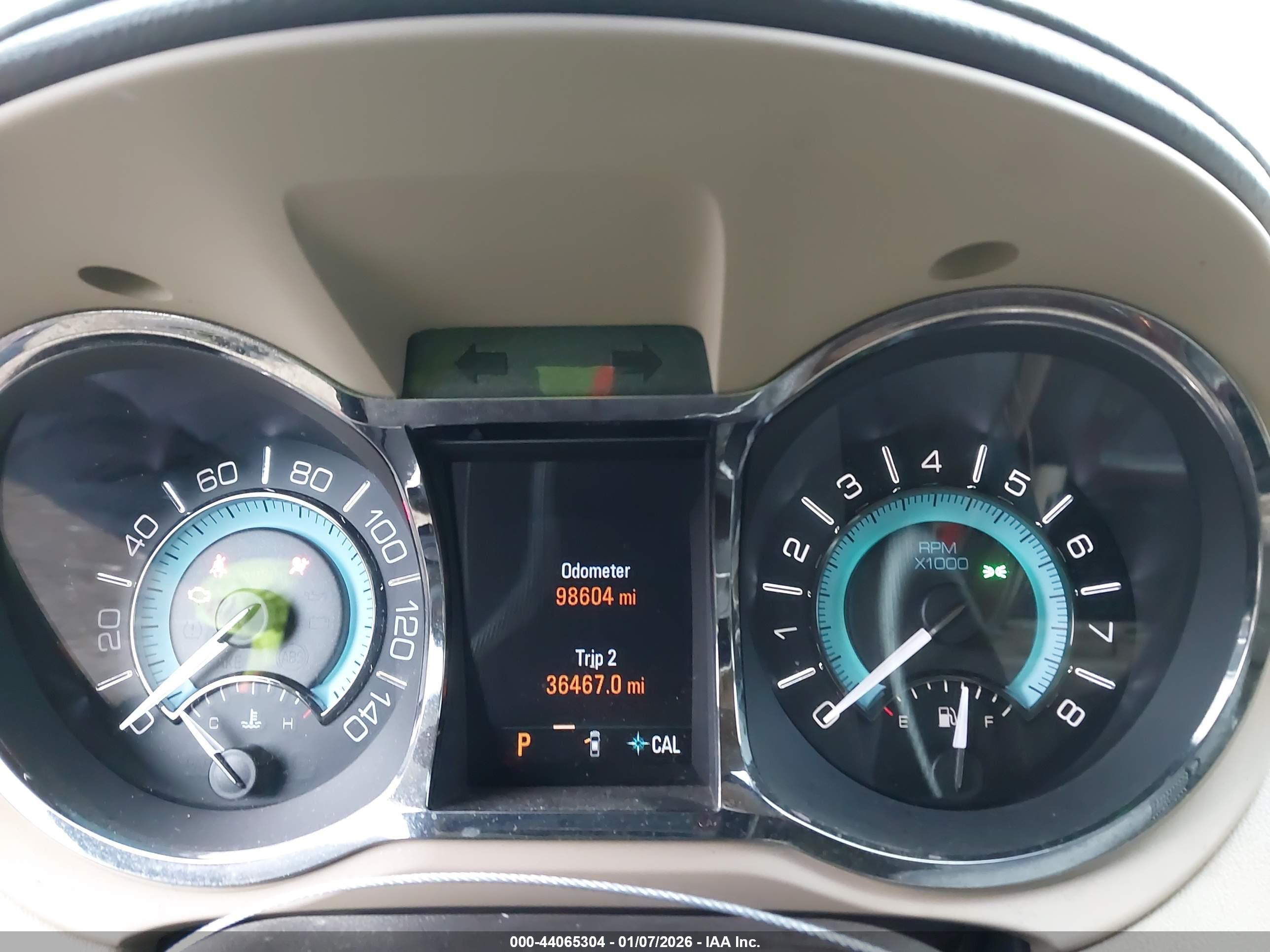 BUICK LACROSSE image 7