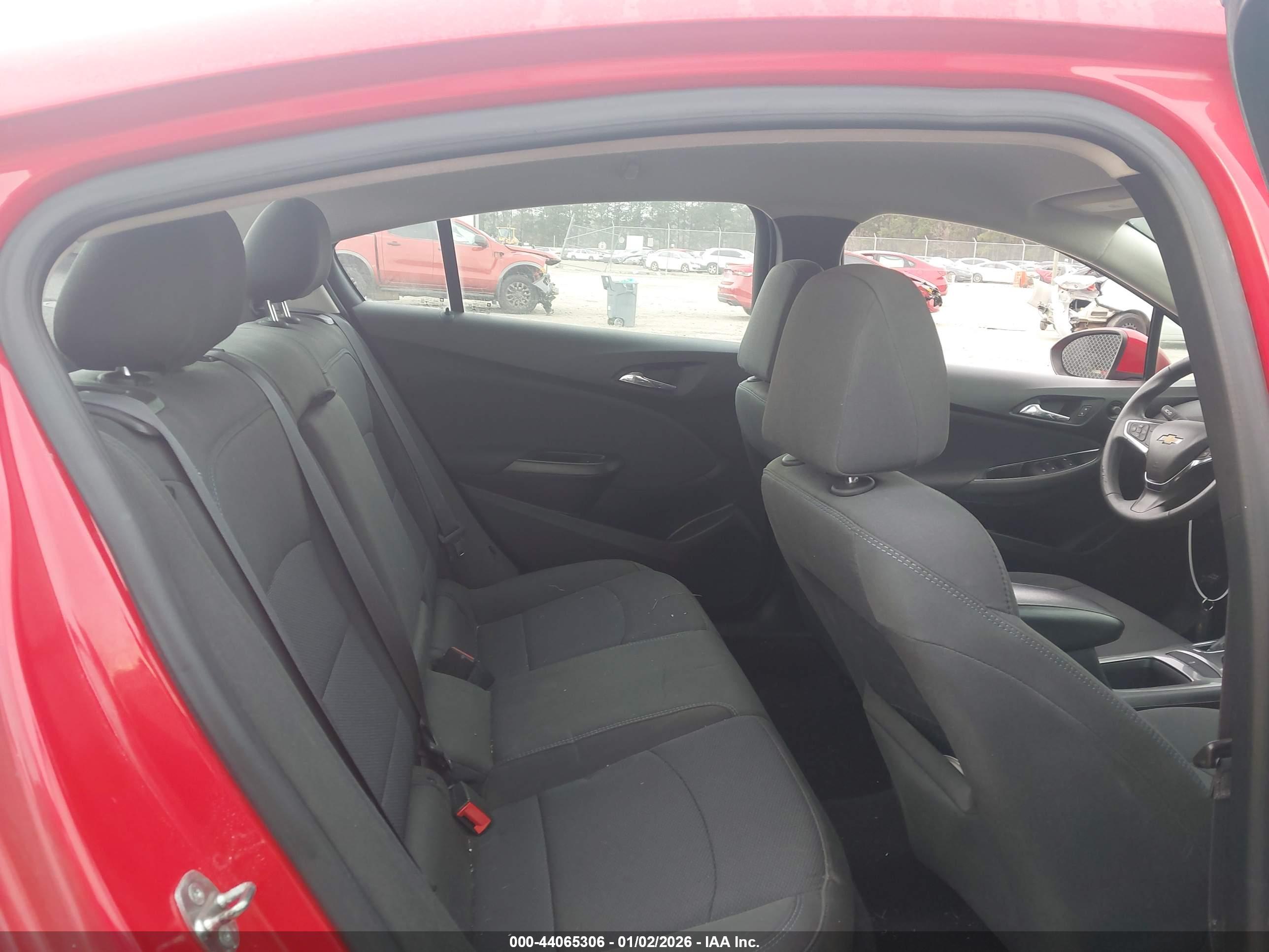 CHEVROLET CRUZE image 8
