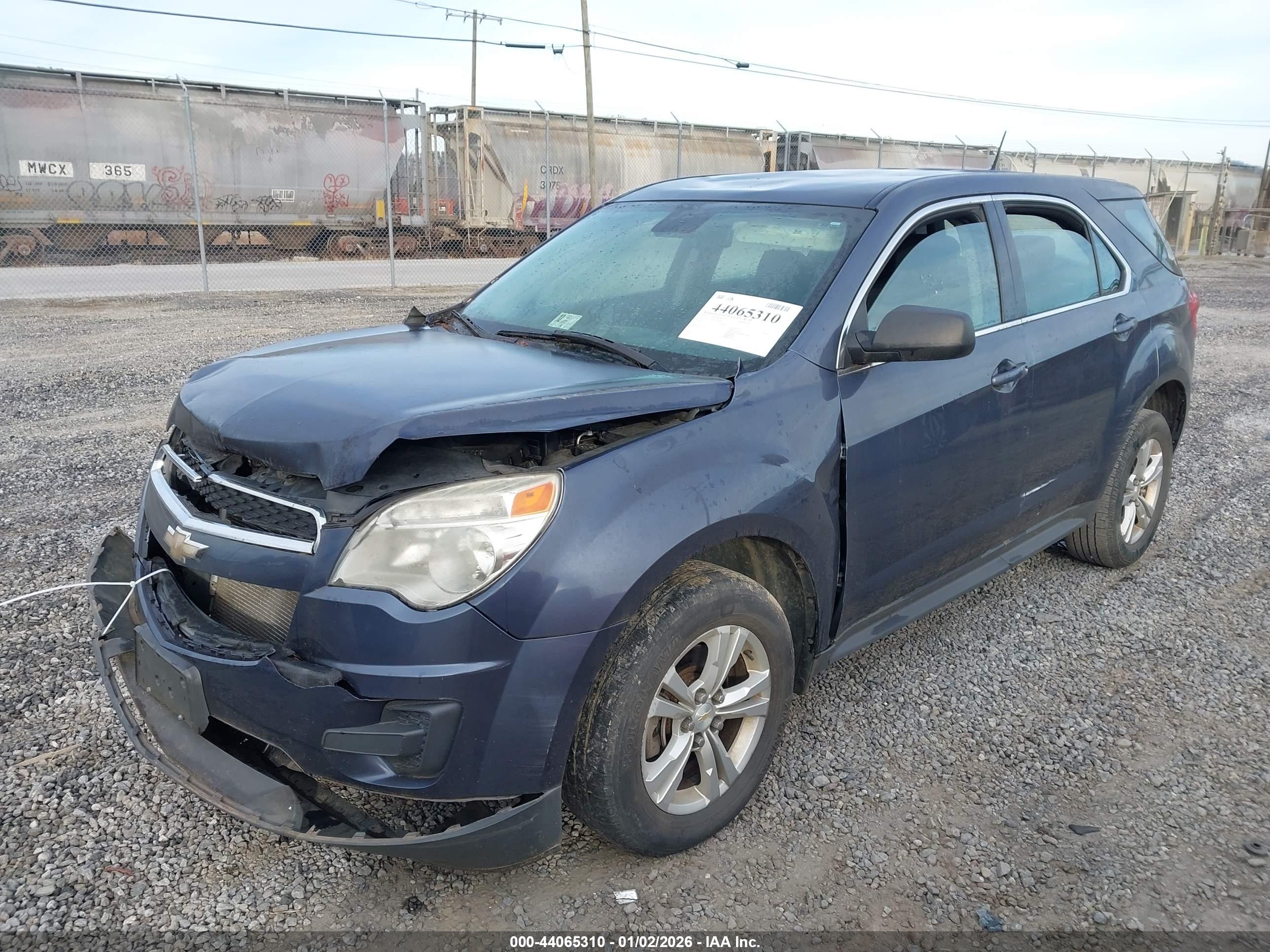 CHEVROLET EQUINOX image 2