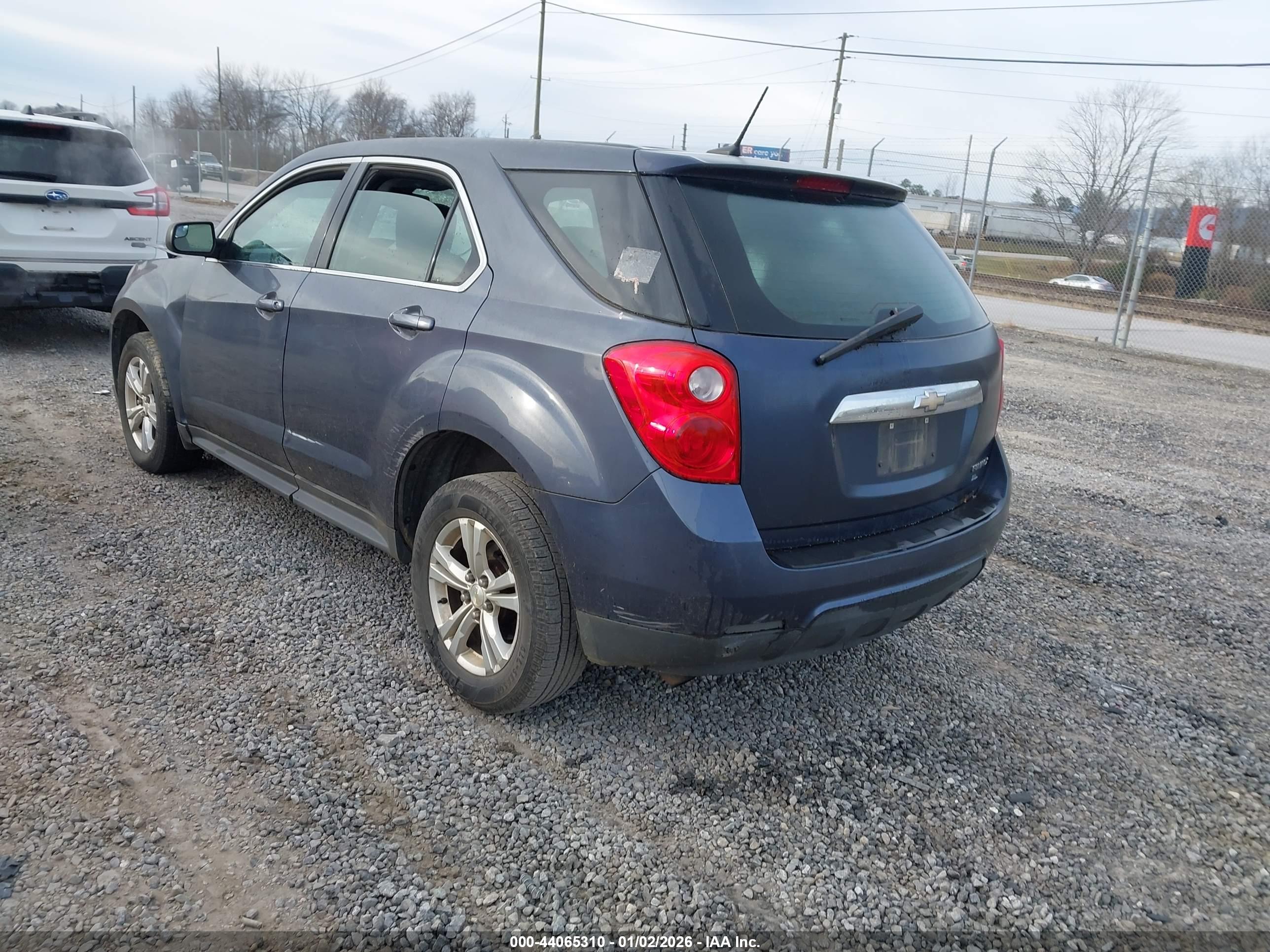 CHEVROLET EQUINOX image 3