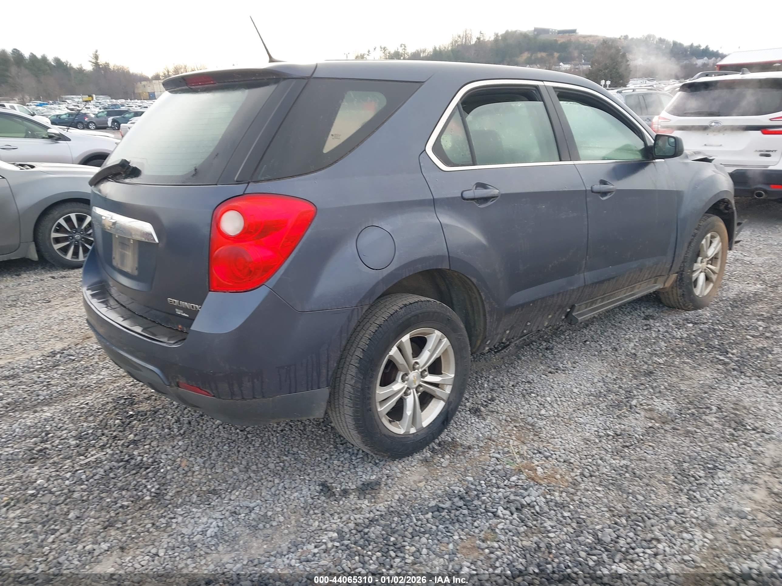 CHEVROLET EQUINOX image 4