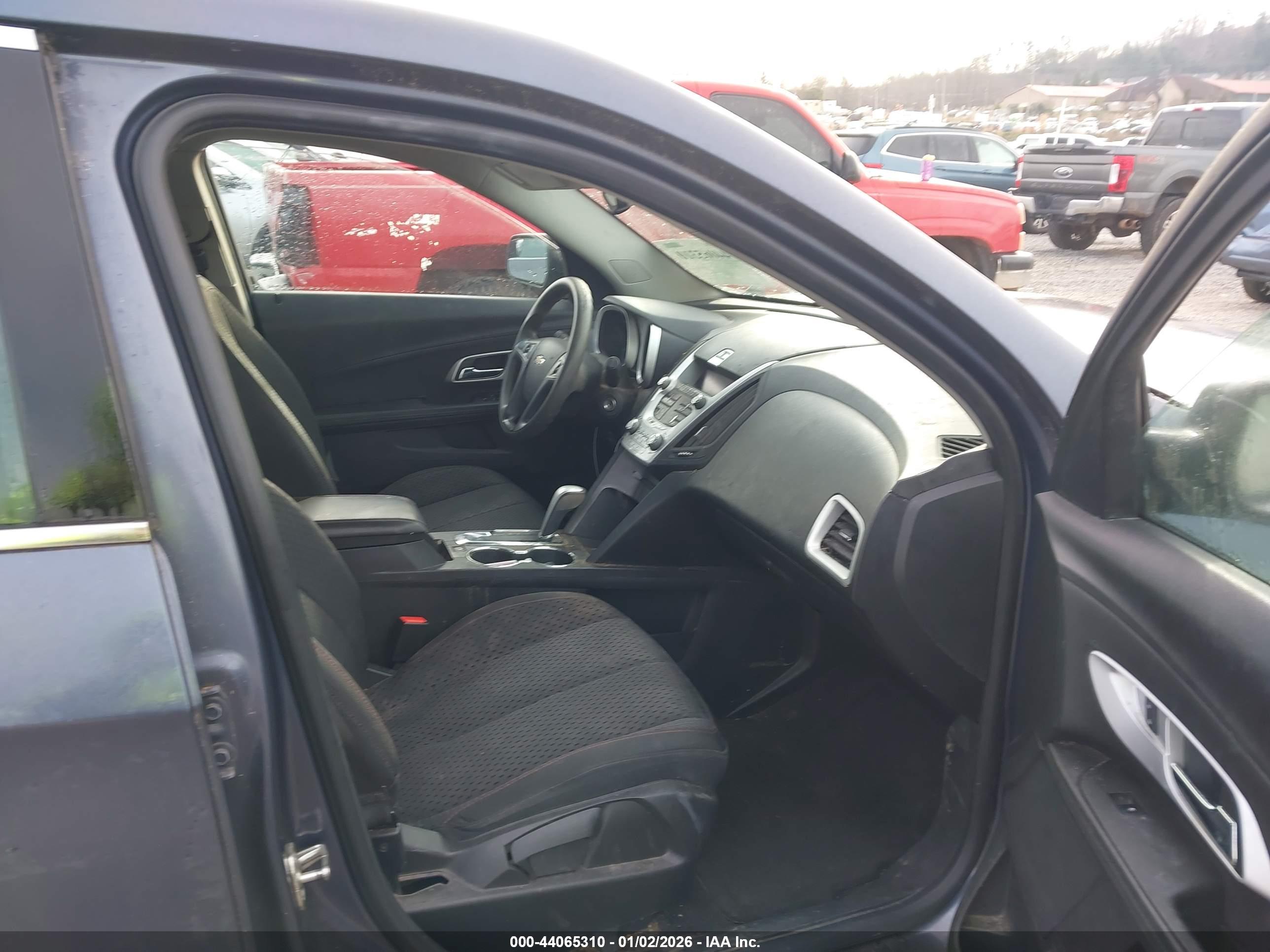 CHEVROLET EQUINOX image 5