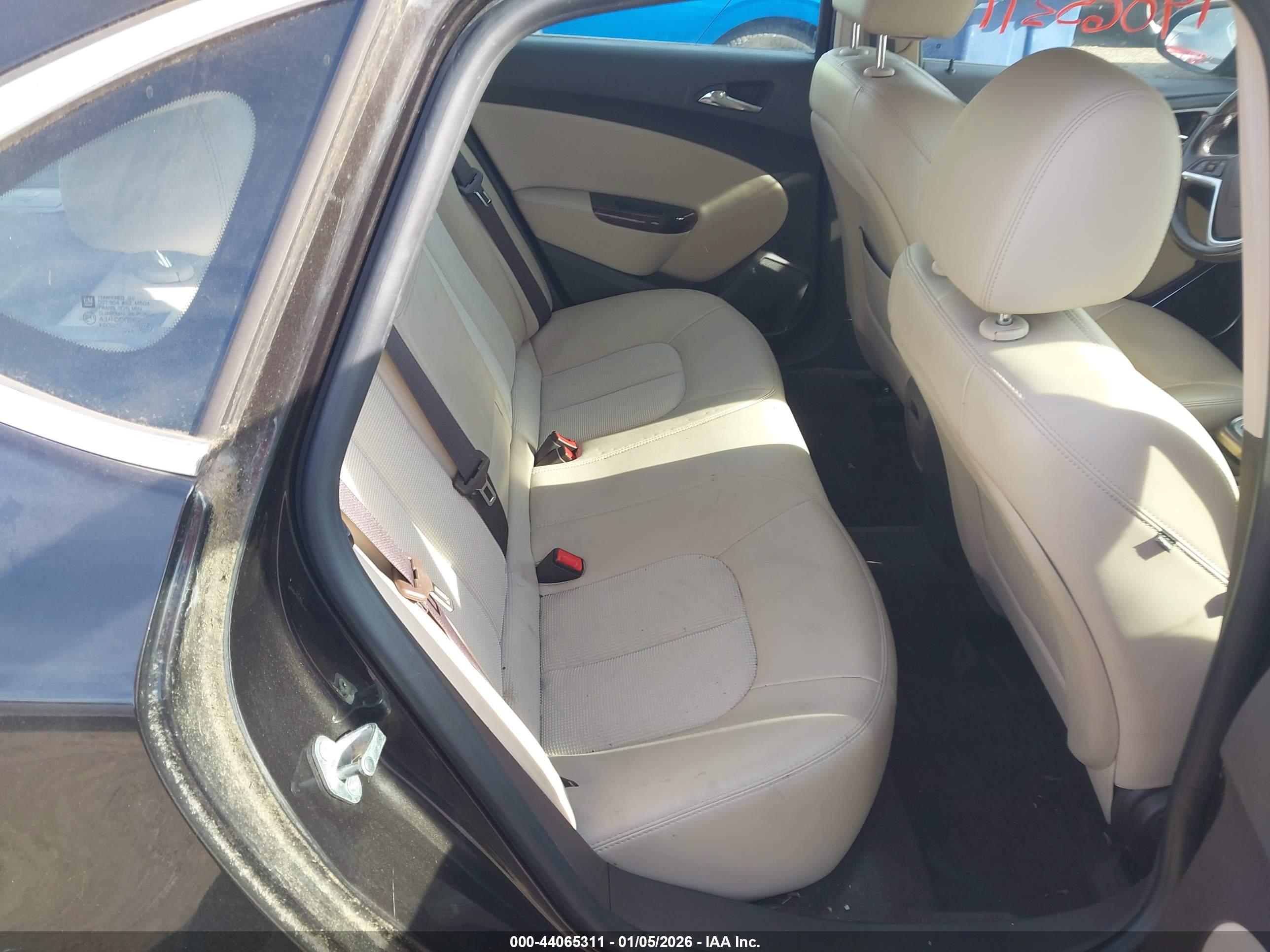 BUICK VERANO image 8