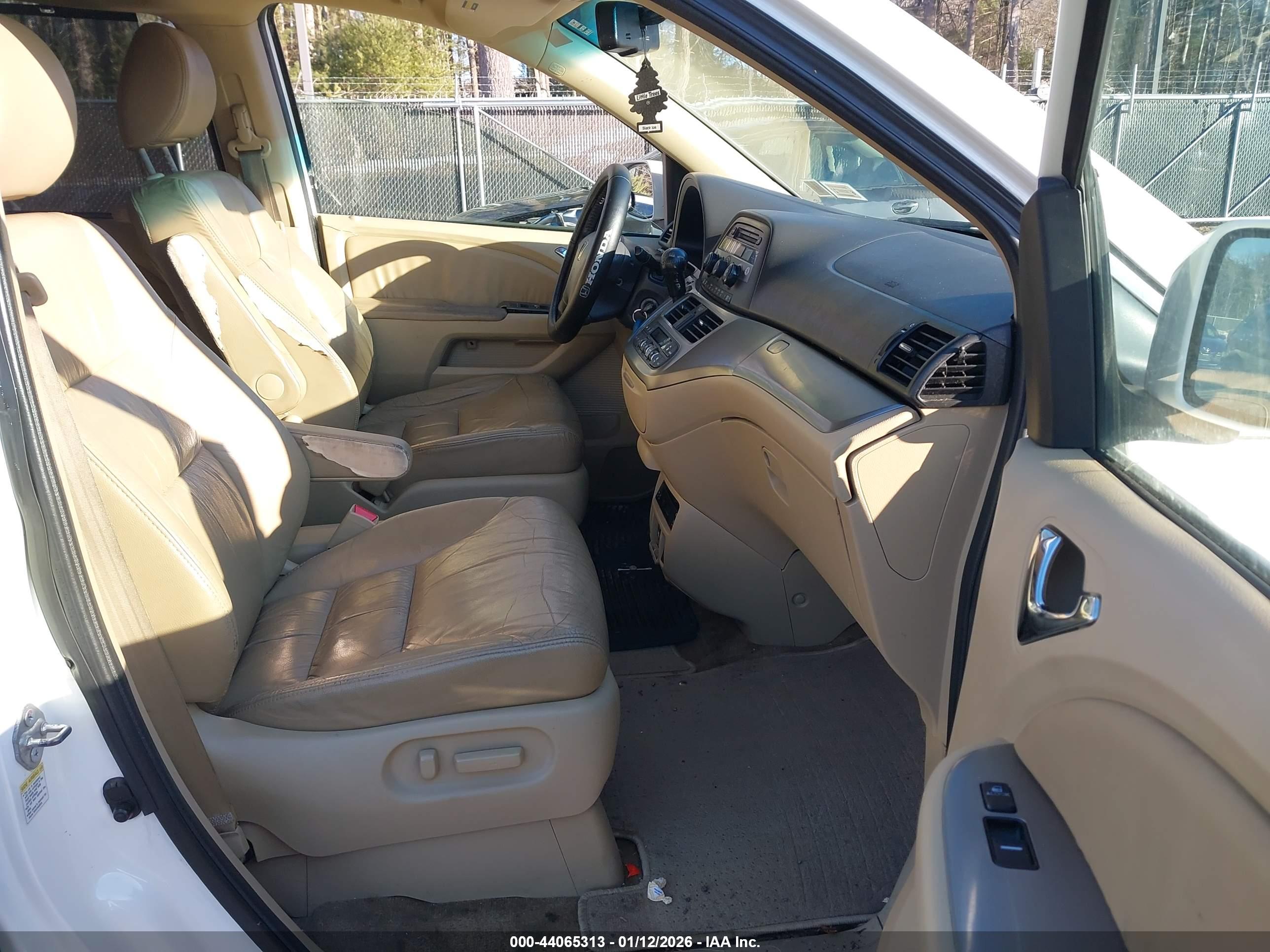 HONDA ODYSSEY image 5