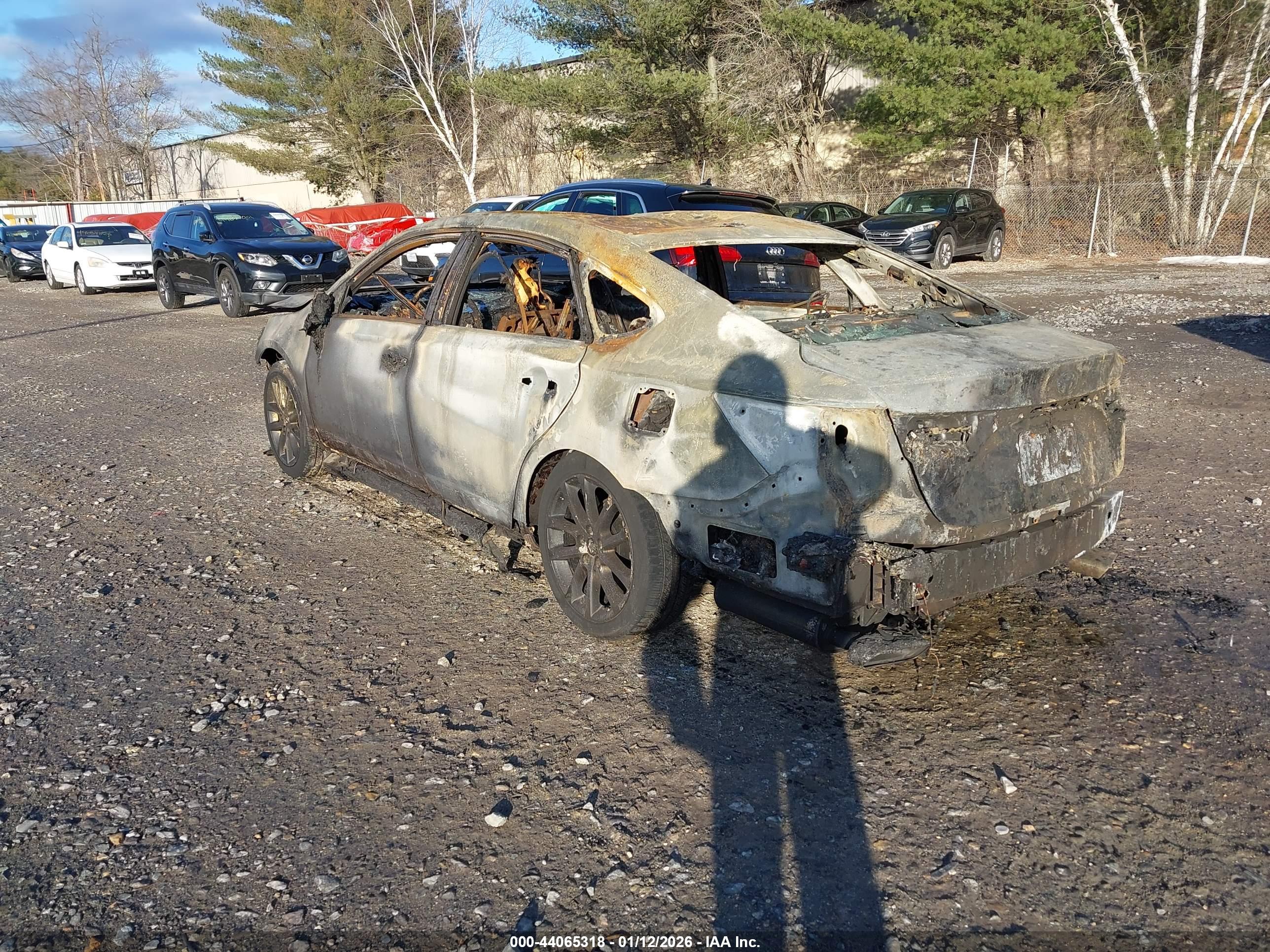 TOYOTA AVALON image 3