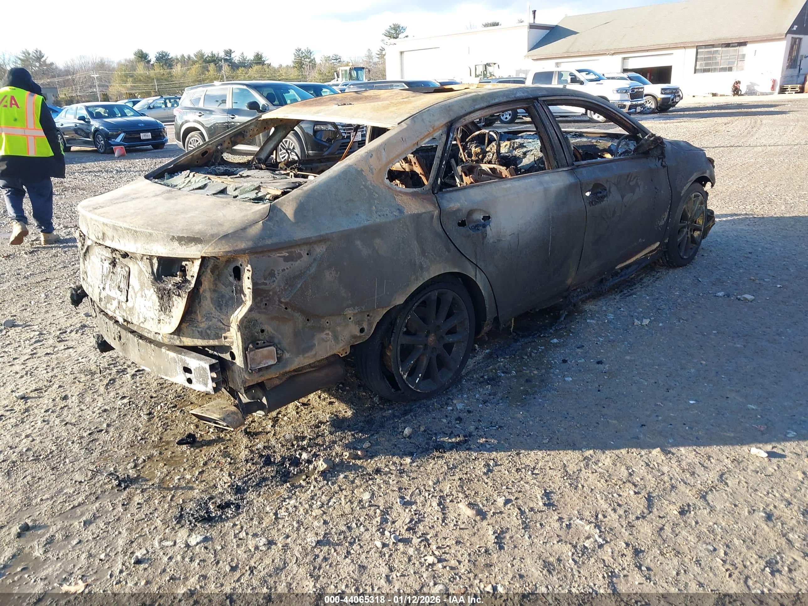TOYOTA AVALON image 4