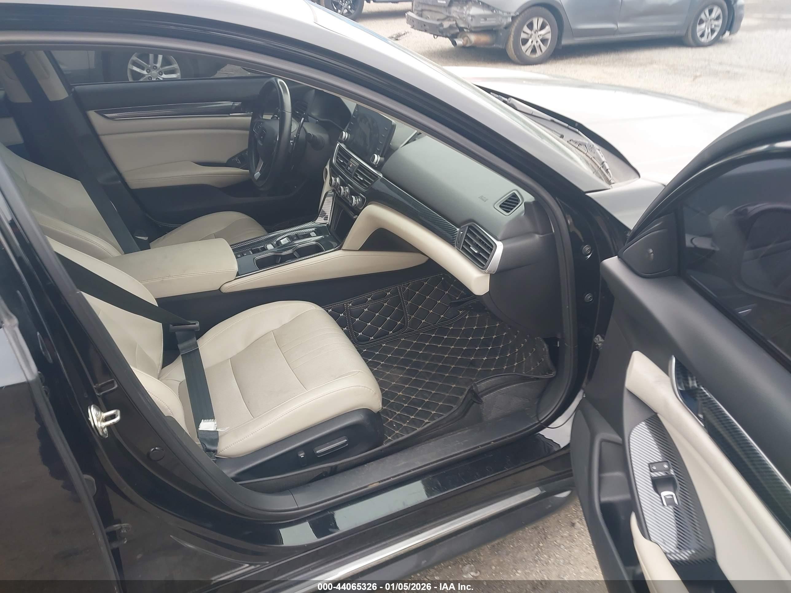 HONDA ACCORD image 5