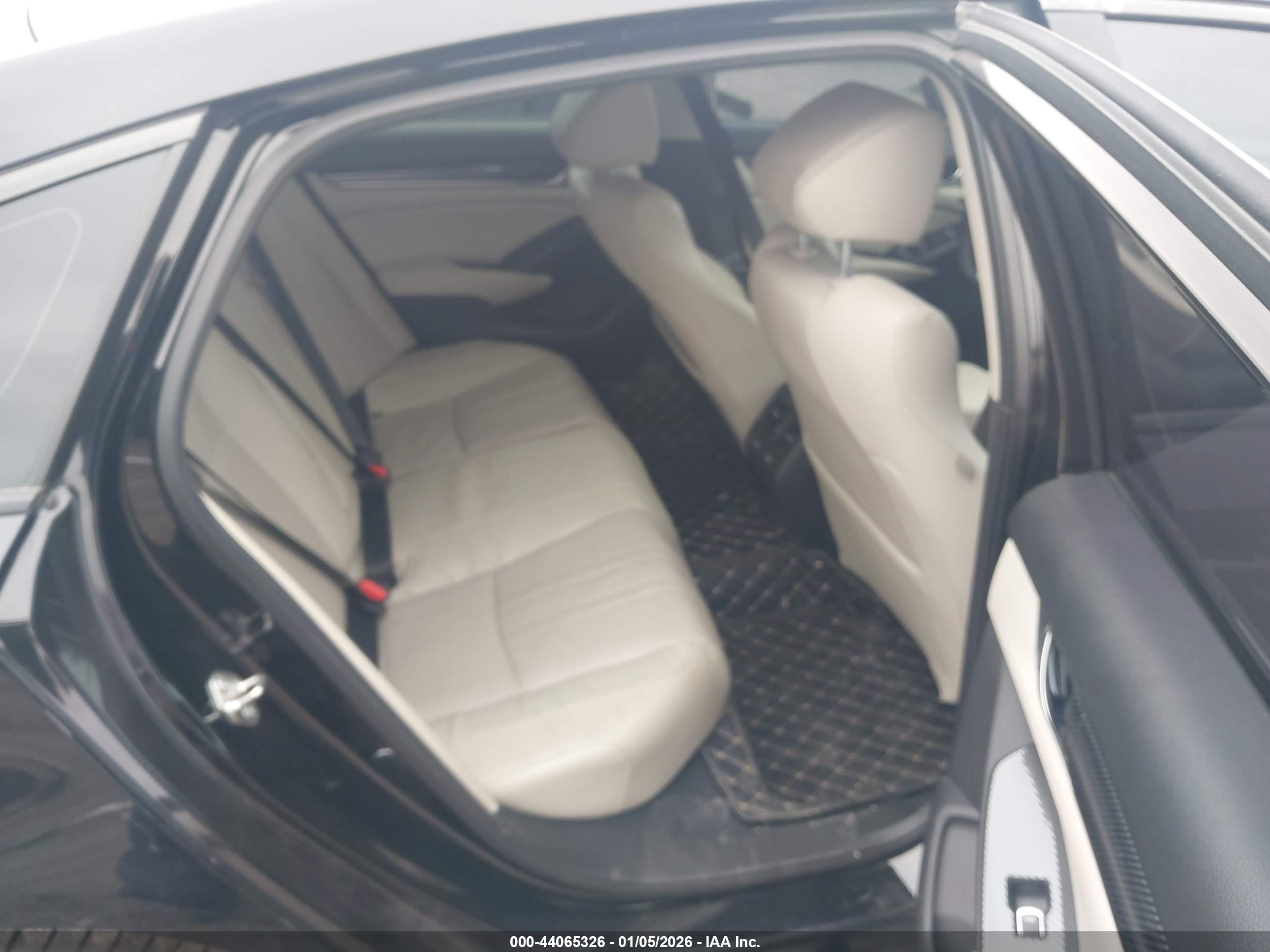 HONDA ACCORD image 8