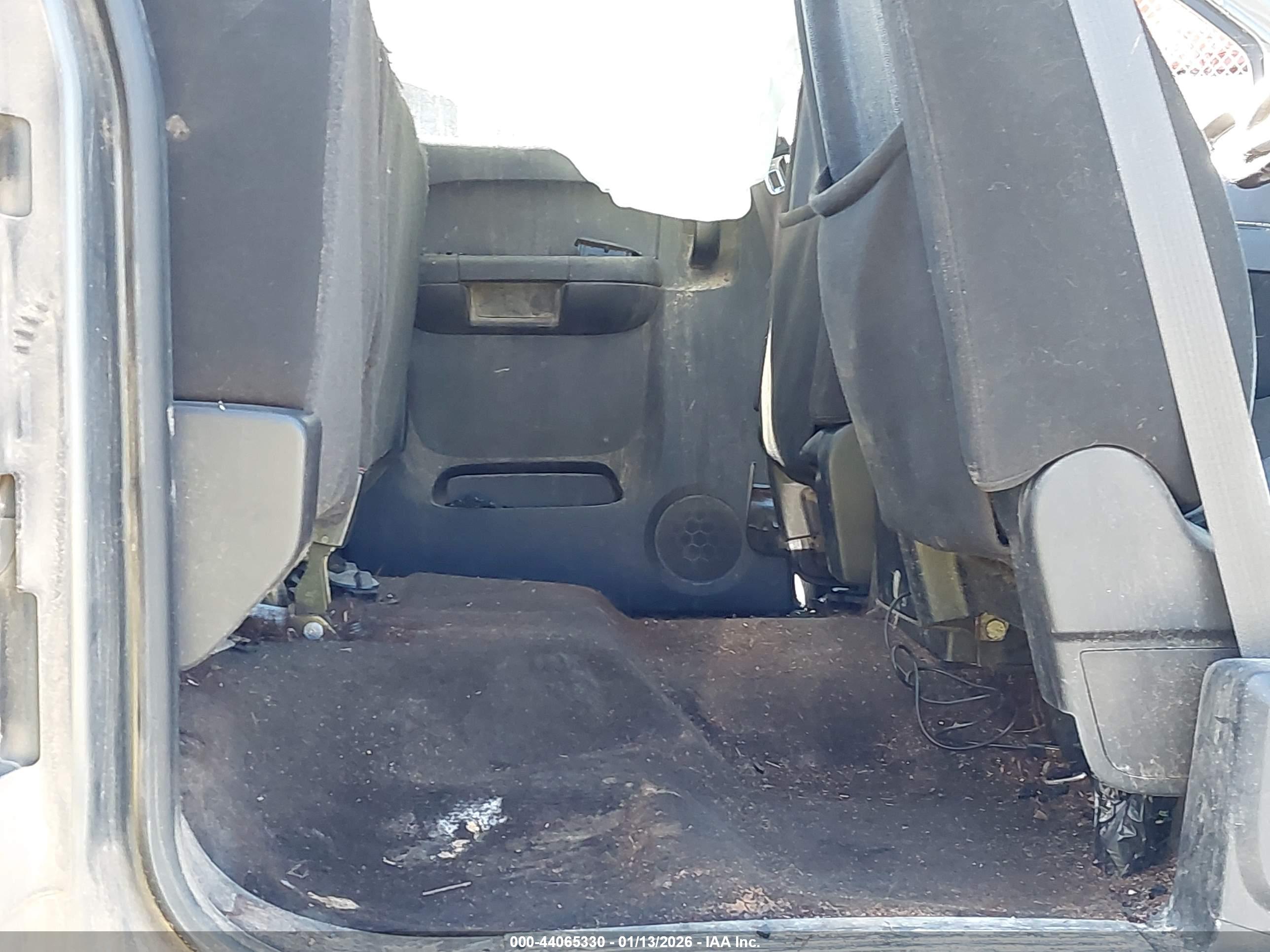 CHEVROLET SILVERADO image 8