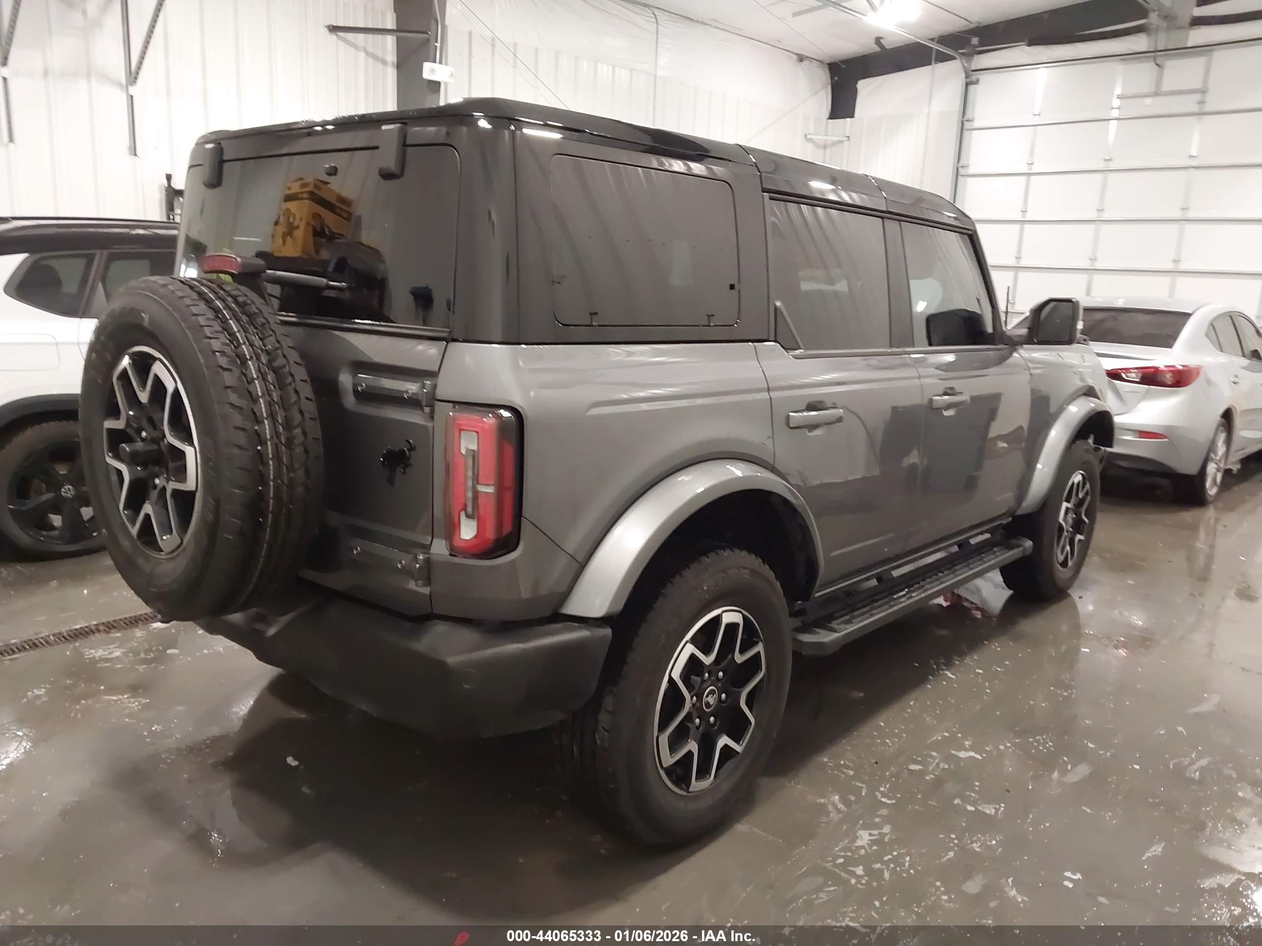 FORD BRONCO image 4