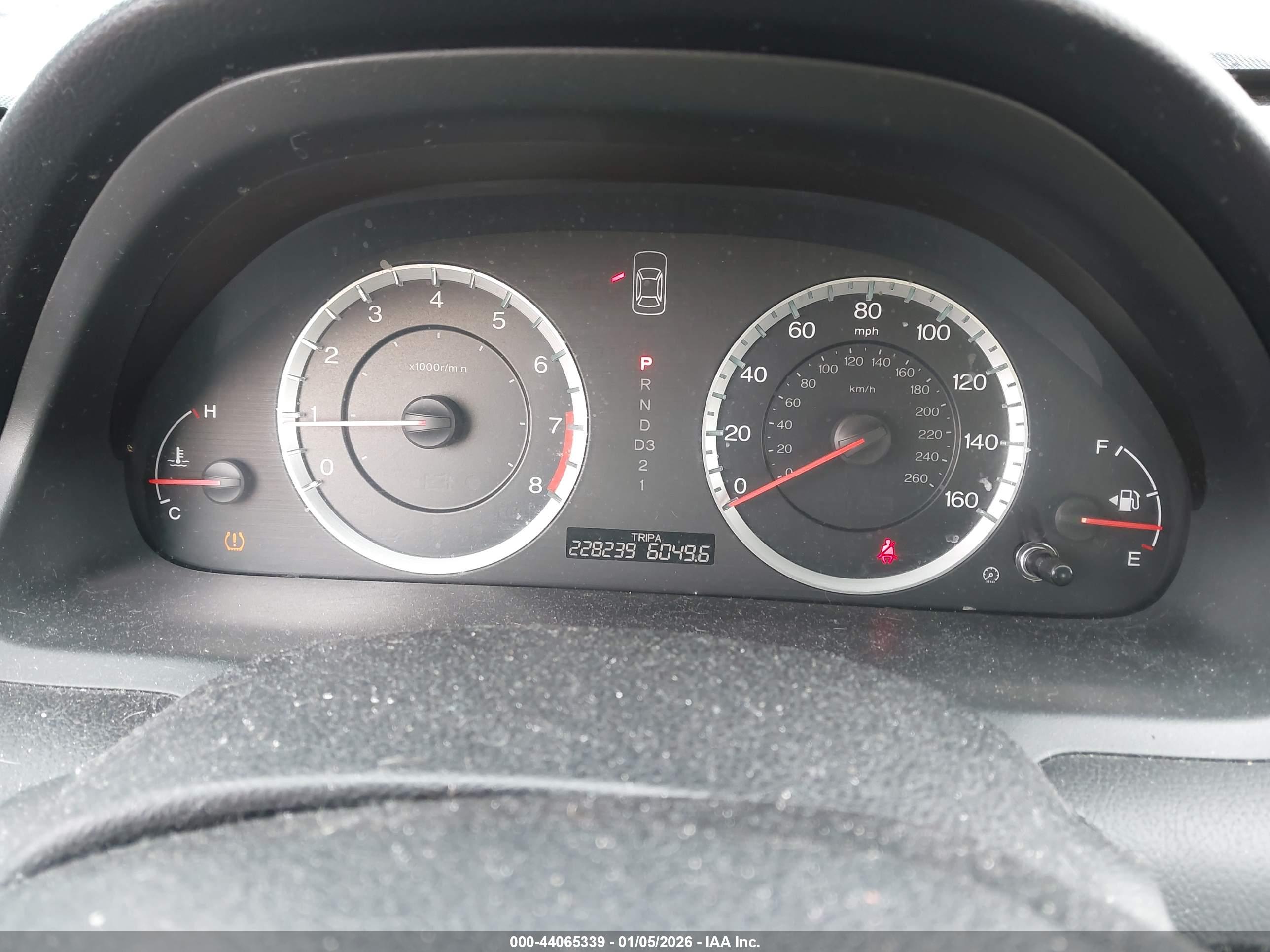 HONDA ACCORD image 7