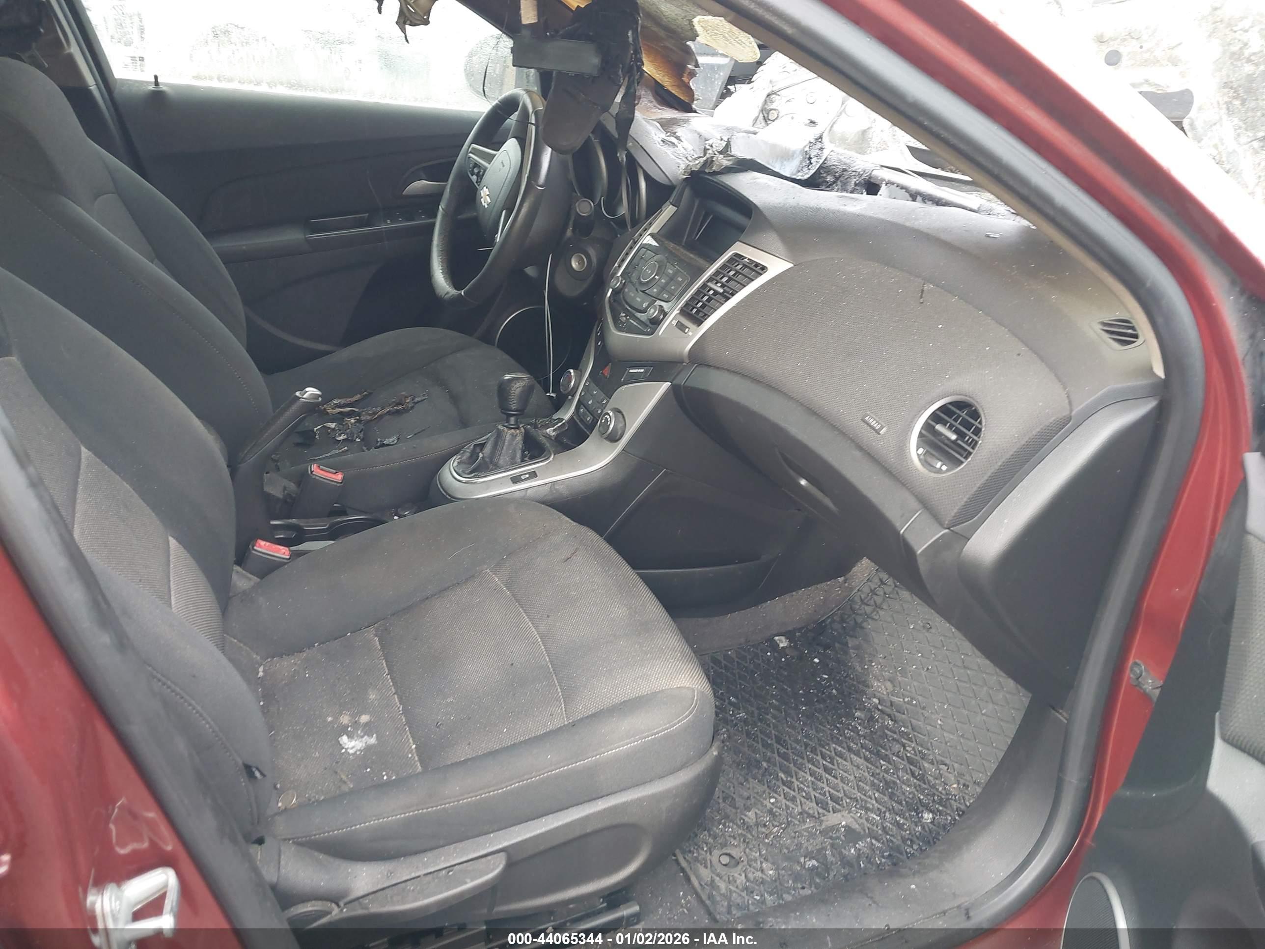 CHEVROLET CRUZE image 5