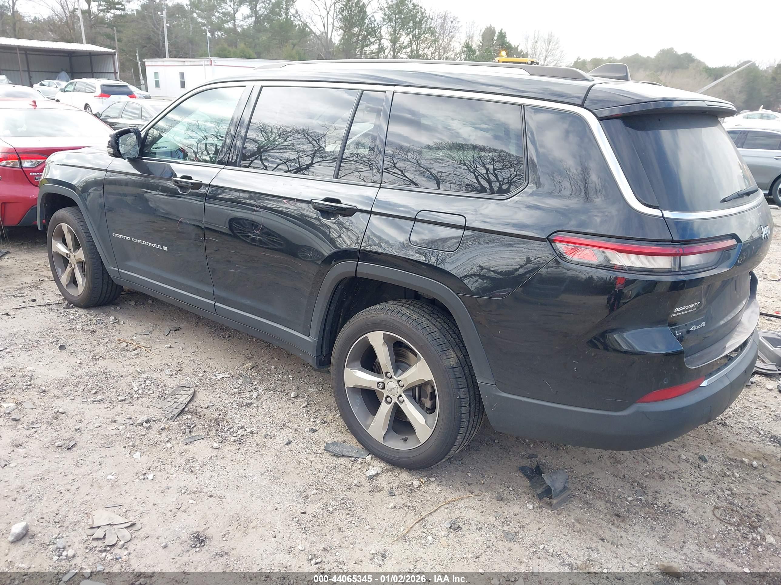 JEEP GRAND image 3