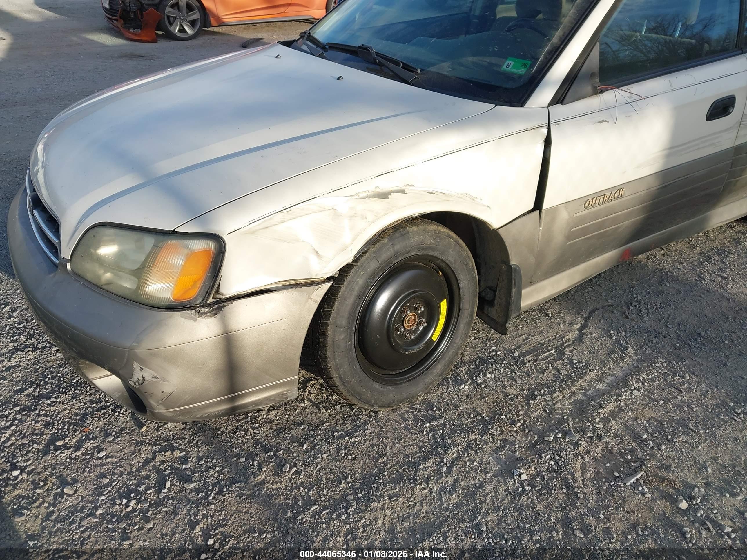 SUBARU OUTBACK image 6