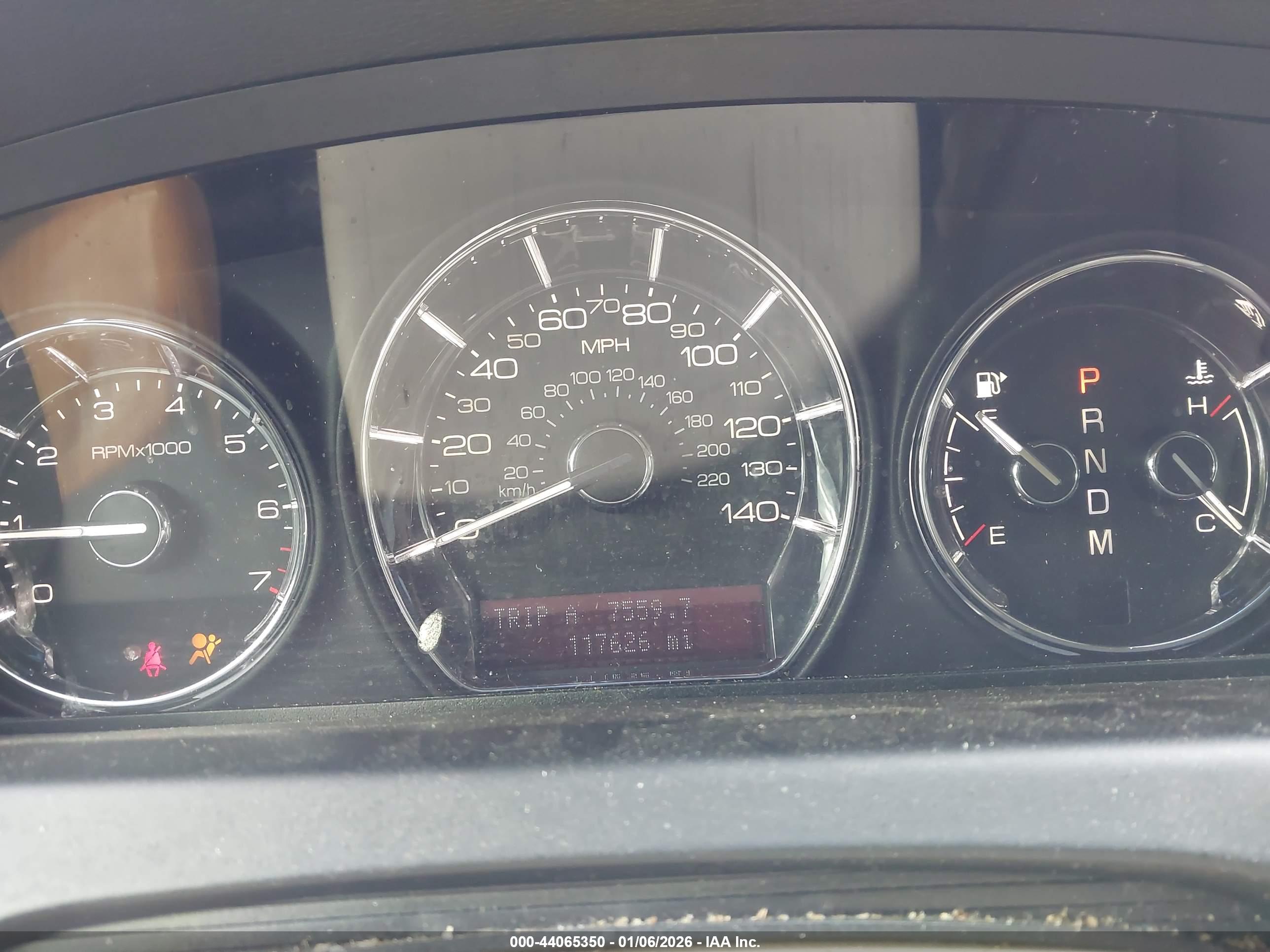 LINCOLN MKS image 7